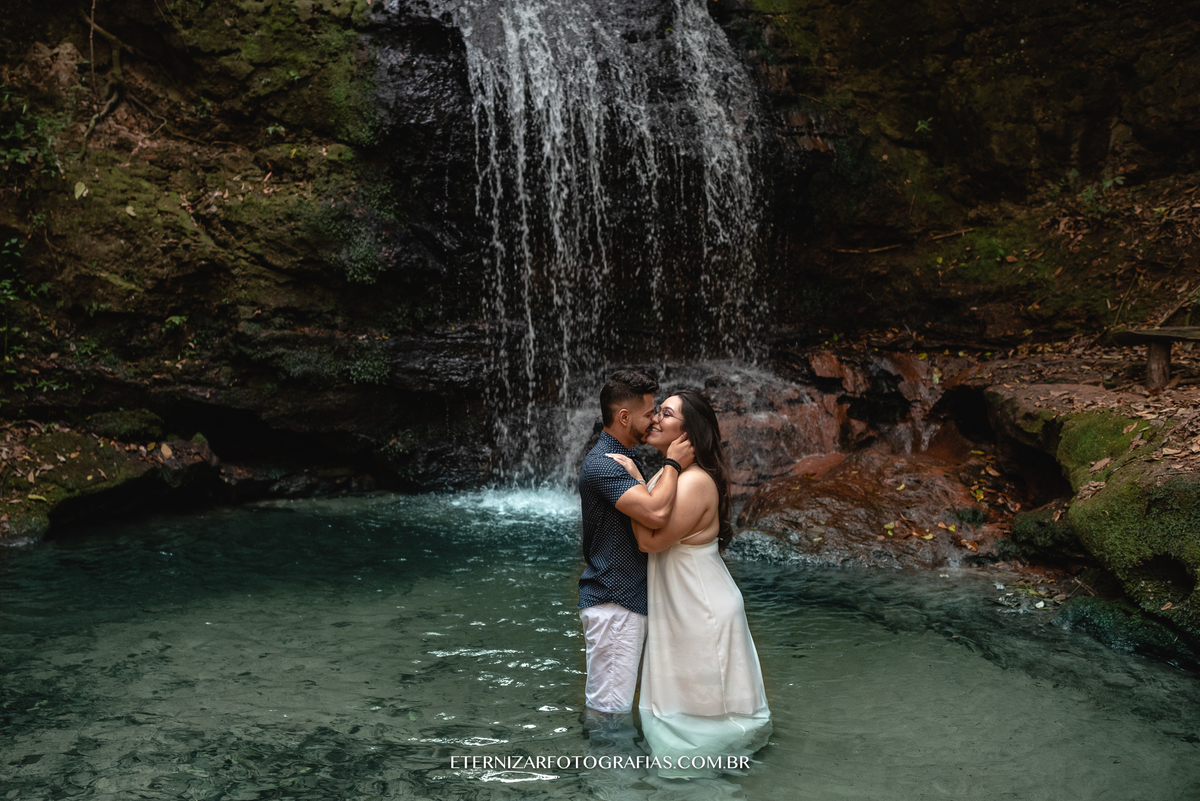 CACHOEIRA POUSADA GAVEA LUPÉRCIO-SP
ENSAIO POUSADA GAVEA LUPÉRCIO
PRÉ WEDDING GAVEA POUSADA
ENSAIO CASAL GAVEA POUSADA
ENSAIO DE CASAL
GAVEA POUSADA
FOTOGRAFIA DE CASAL
ENSAIO PRE WEDDING 
PRÉ-WEDDING 
POR DO SOL