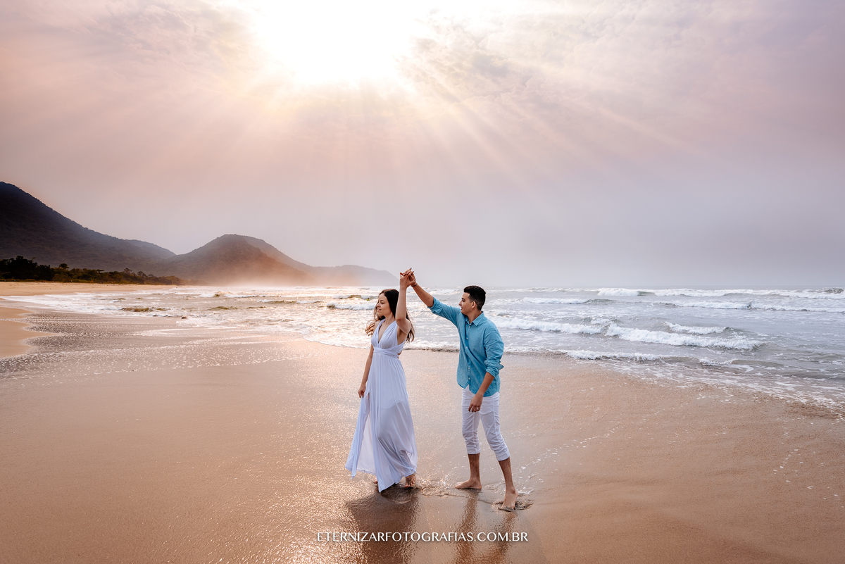 ENSAIO PRÉ-WEDDING NA PRAIA
ENSAIO CASAL NA PRAIA
ENSAIO DE CASAL EM UBATUBA-SP 
PRÉ-WEDDING PRAIA
FOTOGRAFO DE CASAMENTO BAURU-SP
ENSAIO PRÉ-WEDDING
