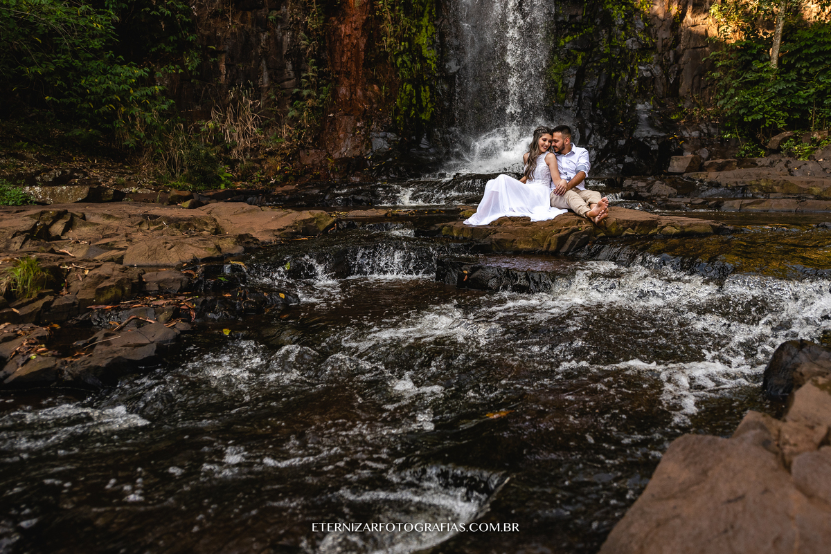 ENSAIO DE CASAL
FOTOGRAFIA DE CASAL BROTAS 