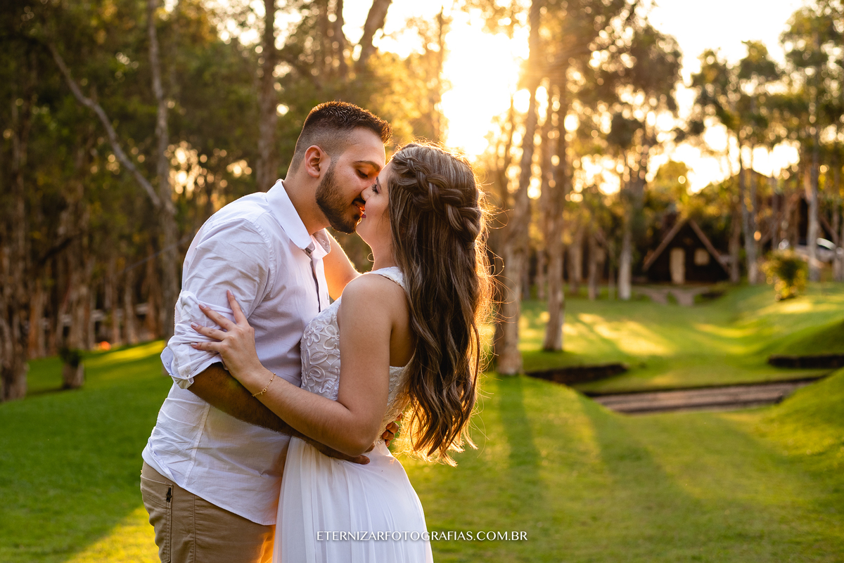 ENSAIO DE CASAL
FOTOGRAFIA DE CASAL POR DO SOL
