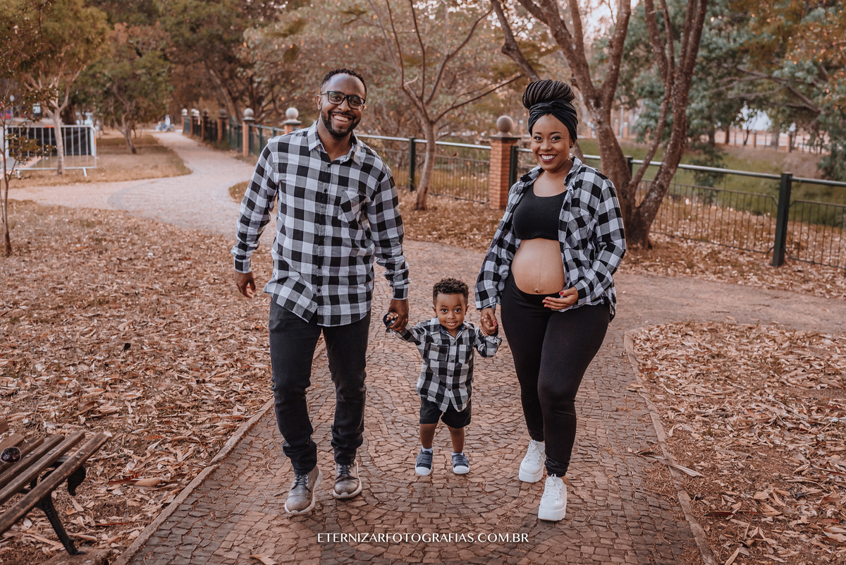 ENSAIO DE 
FOTOGRAFIA DE GESTANTE  EM BROTAS