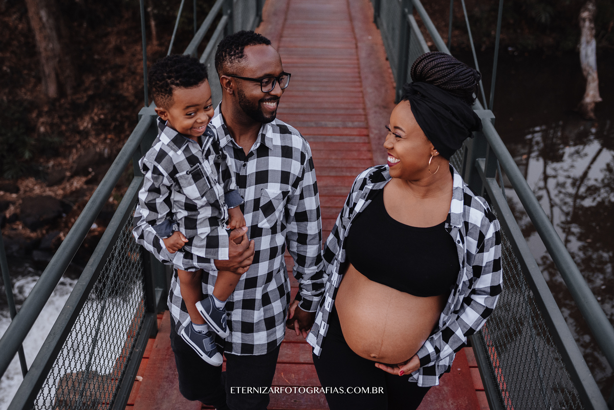 ENSAIO DE 
FOTOGRAFIA DE GESTANTE E FAMILIA EM BROTAS