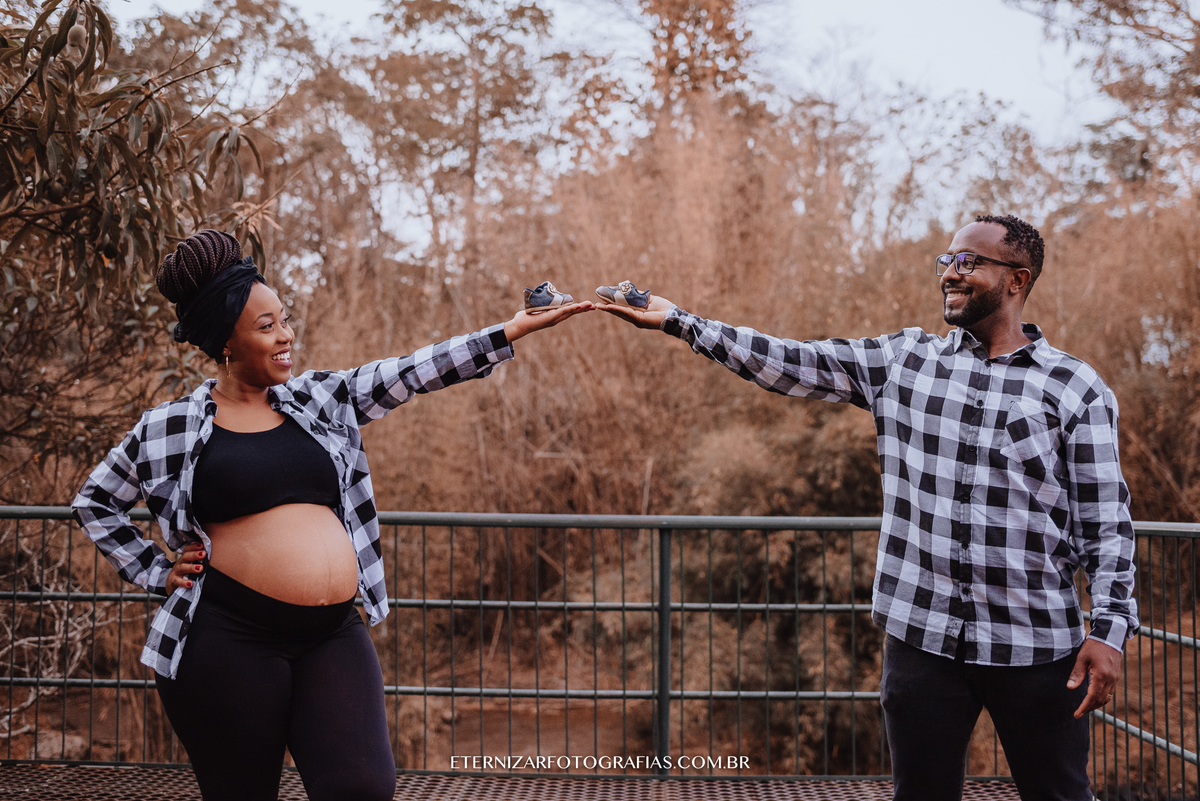 ENSAIO DE 
FOTOGRAFIA DE GESTANTE  EM BROTAS-FIM DE TARDE