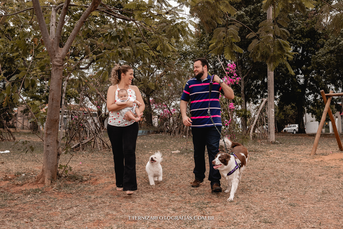 ENSAIO FAMILIA ADOÇÃO  COM PETS
