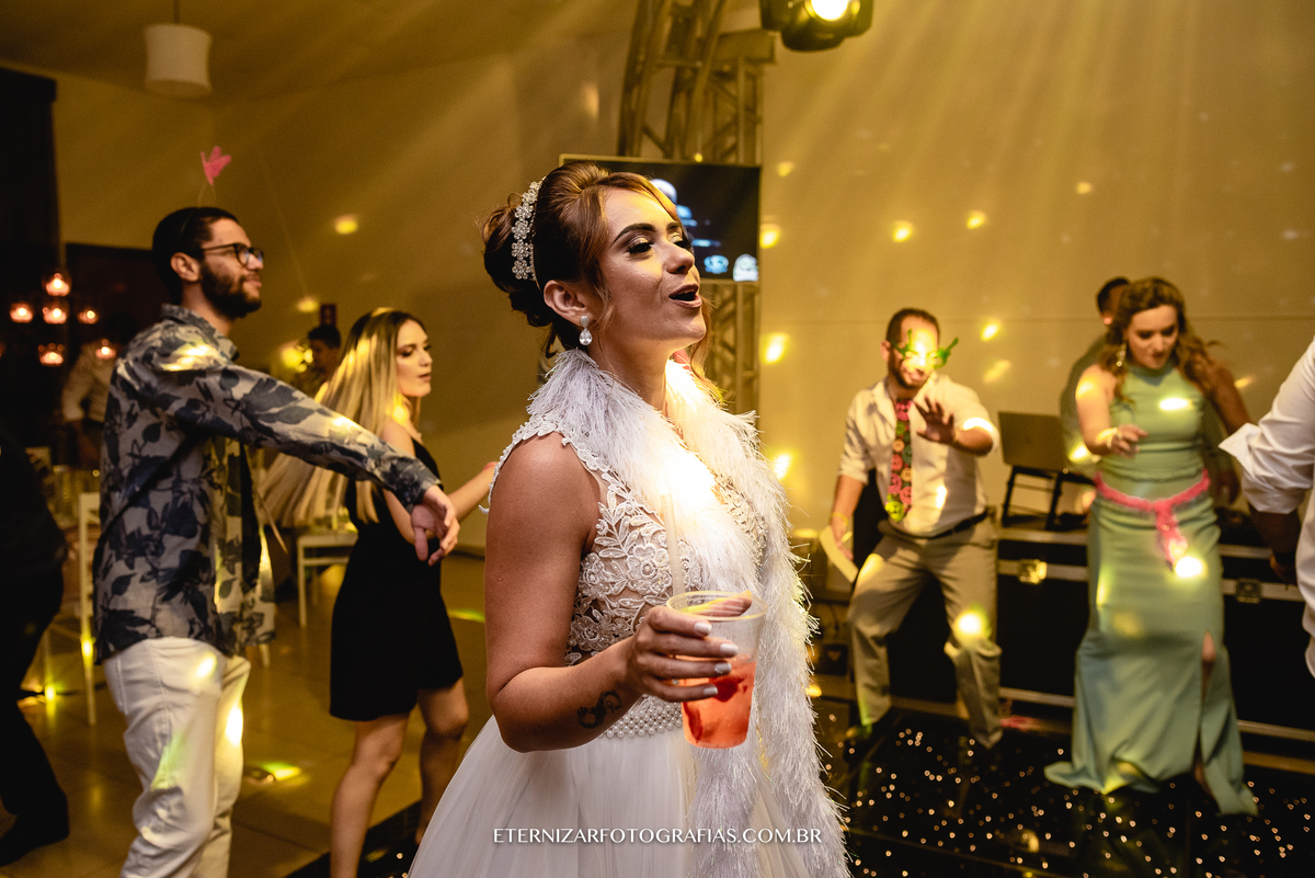 Casamento no Campo Chácara Veneza dança dos noivos