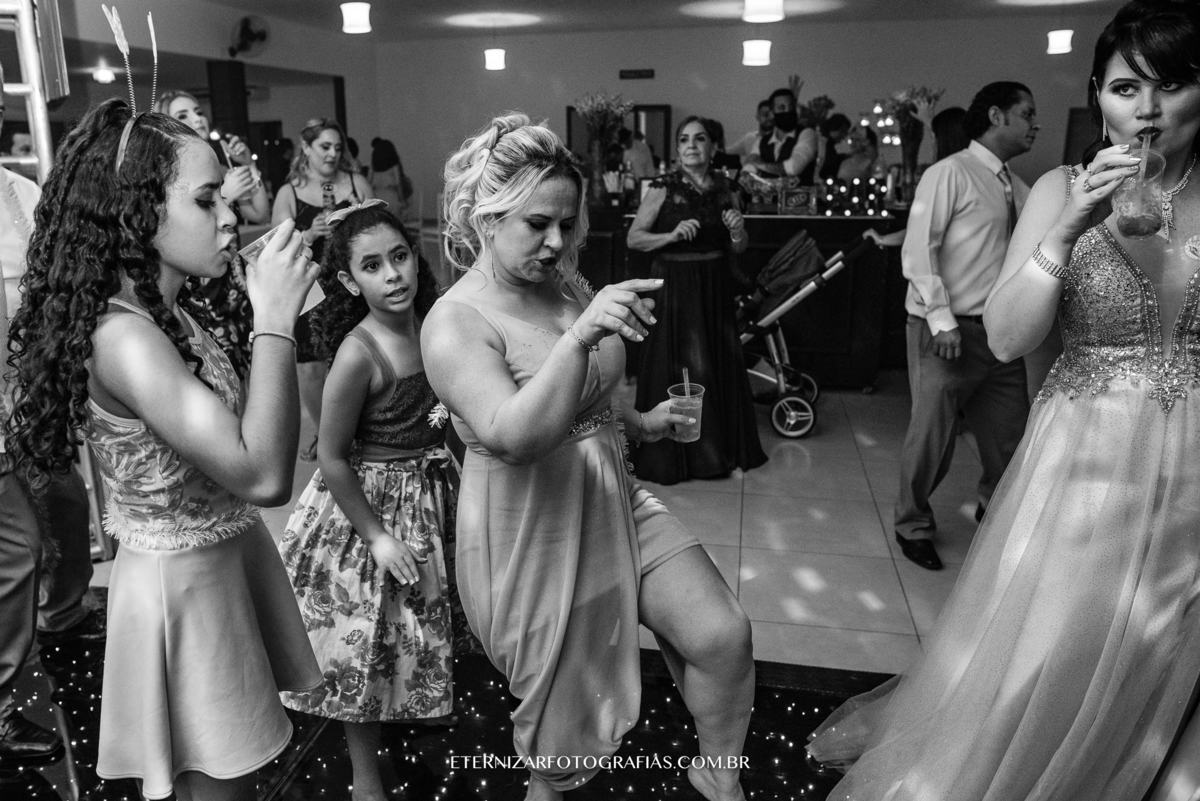 Casamento no Campo Chácara Veneza Por do Sol dança dos noivos