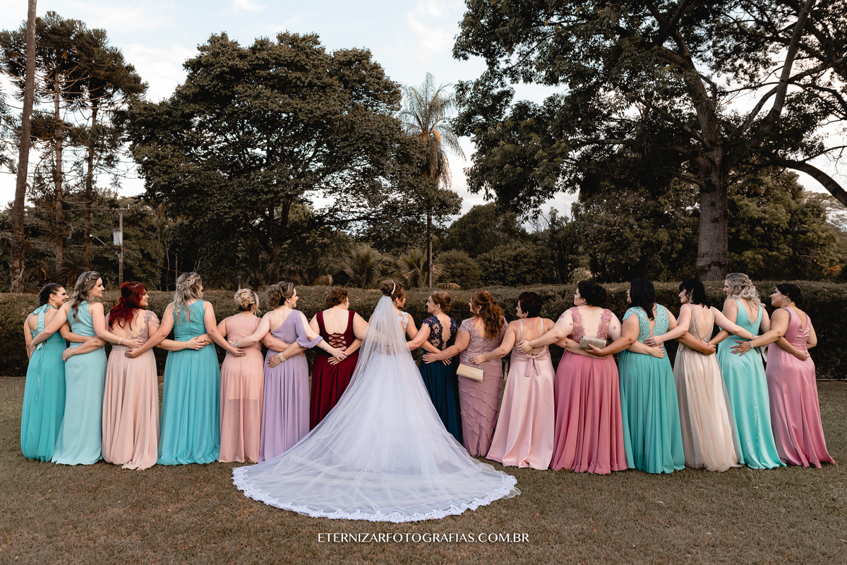 Casamento no Campo Chácara Veneza Por do Sol Madrinhas