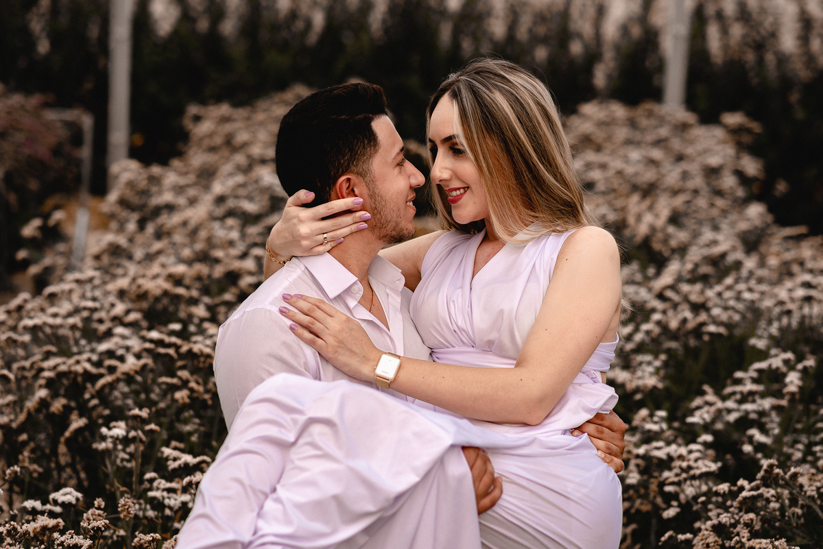 ENSAIO PRÉ-WEDDING EM HOLAMBRA-SP | PRÉ CASAMENTO HOLAMBRA-SP |  ENSAIO DE CASAL HOLAMBRA-SP | ENSAIO DE CASAL | 

FOTOS CASAL NO POR DO SOL | FOTOGRAFO DE CASAMENTO BAURU-SP | FOTOGRAFO EM BAURU-SP | HOLAMBRA CIDADE DAS FLORES

ENSAIO NO CAMPO DE FLORES 