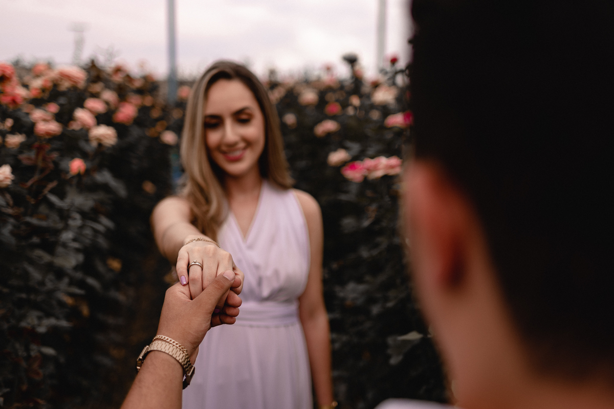 ENSAIO PRÉ-WEDDING EM HOLAMBRA-SP | PRÉ CASAMENTO HOLAMBRA-SP |  ENSAIO DE CASAL HOLAMBRA-SP | ENSAIO DE CASAL | 

FOTOS CASAL NO POR DO SOL | FOTOGRAFO DE CASAMENTO BAURU-SP | FOTOGRAFO EM BAURU-SP | HOLAMBRA CIDADE DAS FLORES

ENSAIO NO CAMPO DE FLORES 