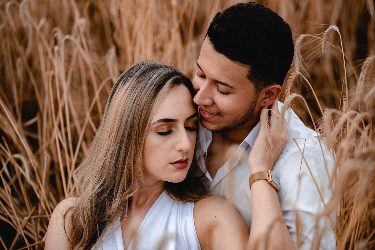 ENSAIO PRÉ-WEDDING EM HOLAMBRA-SP | PRÉ CASAMENTO HOLAMBRA-SP |  ENSAIO DE CASAL HOLAMBRA-SP | ENSAIO DE CASAL | 

FOTOS CASAL NO POR DO SOL | FOTOGRAFO DE CASAMENTO BAURU-SP | FOTOGRAFO EM BAURU-SP | HOLAMBRA CIDADE DAS FLORES

ENSAIO NO CAMPO DE FLORES 