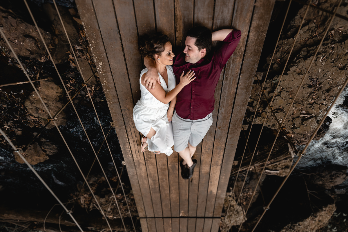 ENSAIO PRÉ-WEDDING EM BROTAS-SP | PRÉ CASAMENTO BROTAS-SP |  ENSAIO DE CASAL BROTAS-SP | ENSAIO DE CASAL | FOTOS CASAL NO POR DO SOL | FOTOGRAFO DE CASAMENTO BAURU-SP | FOTOGRAFO EM BAURU-SP | BROTAS-SP  | ENSAIO NA CACHOEIRA | FOTOS BROTAS 