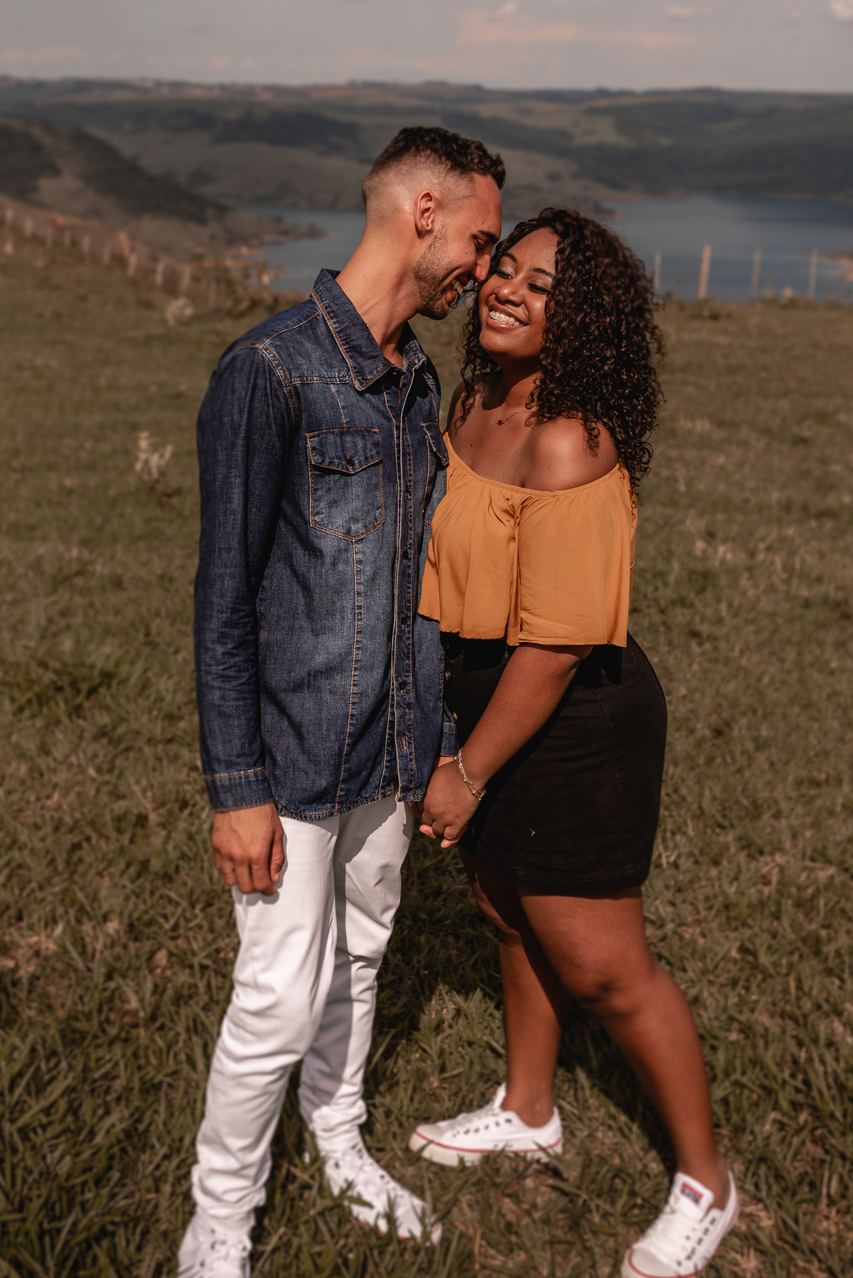 Ensaio Pré-Wedding Morro do gavião ensaio pré-wedding , morro do gavião ribeirão claro, ensaio no por do sol,ensaio casal no por do sol, ensaio de casal, fotografo de casamento em bauru-sp, noivas, fotografo de casamento, melhor fotografo de bauru