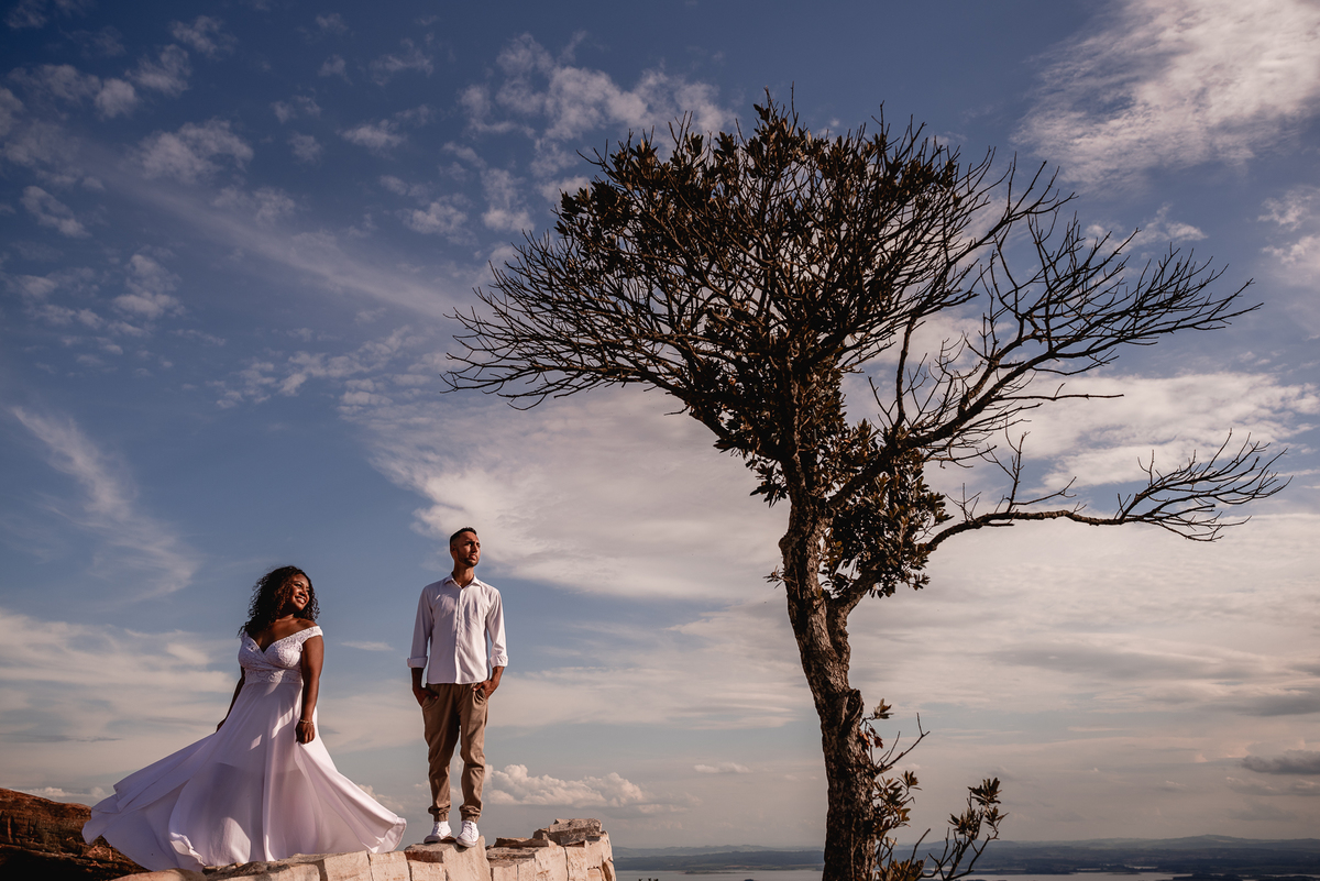 Ensaio Pré-Wedding Morro do gavião ensaio pré-wedding , morro do gavião ribeirão claro, ensaio no por do sol,ensaio casal no por do sol, ensaio de casal, fotografo de casamento em bauru-sp, noivas, fotografo de casamento, melhor fotografo de bauru