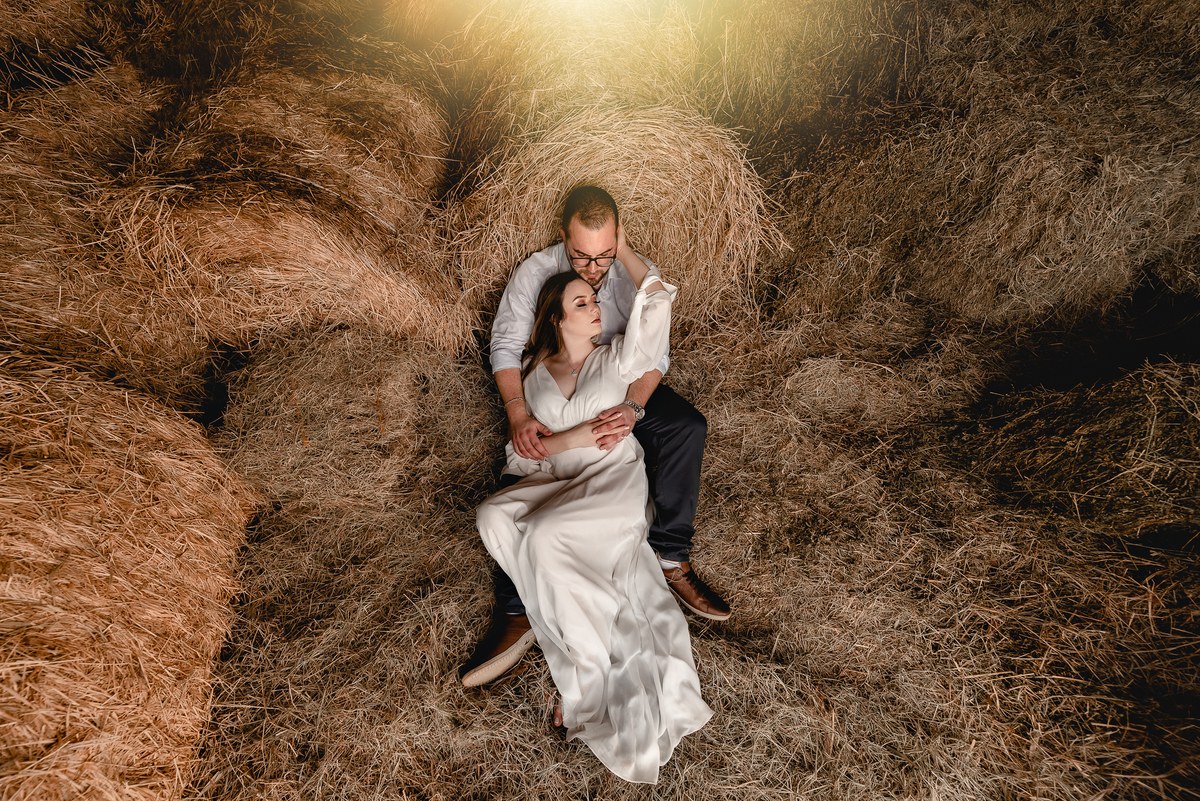 ENSAIO PRÉ-WEDDING HARAS EM PIRATININGA-SP | PRÉ CASAMENTO HARAS PIRATININGA-SP |  ENSAIO DE CASAL PIRATININGA-SP | ENSAIO DE CASAL EM HARAS | FOTOS CASAL NO POR DO SOL | FOTOGRAFO DE CASAMENTO BAURU-SP | FOTOGRAFO EM BAURU-SP | HARAS | HARAS PIRATININGA-