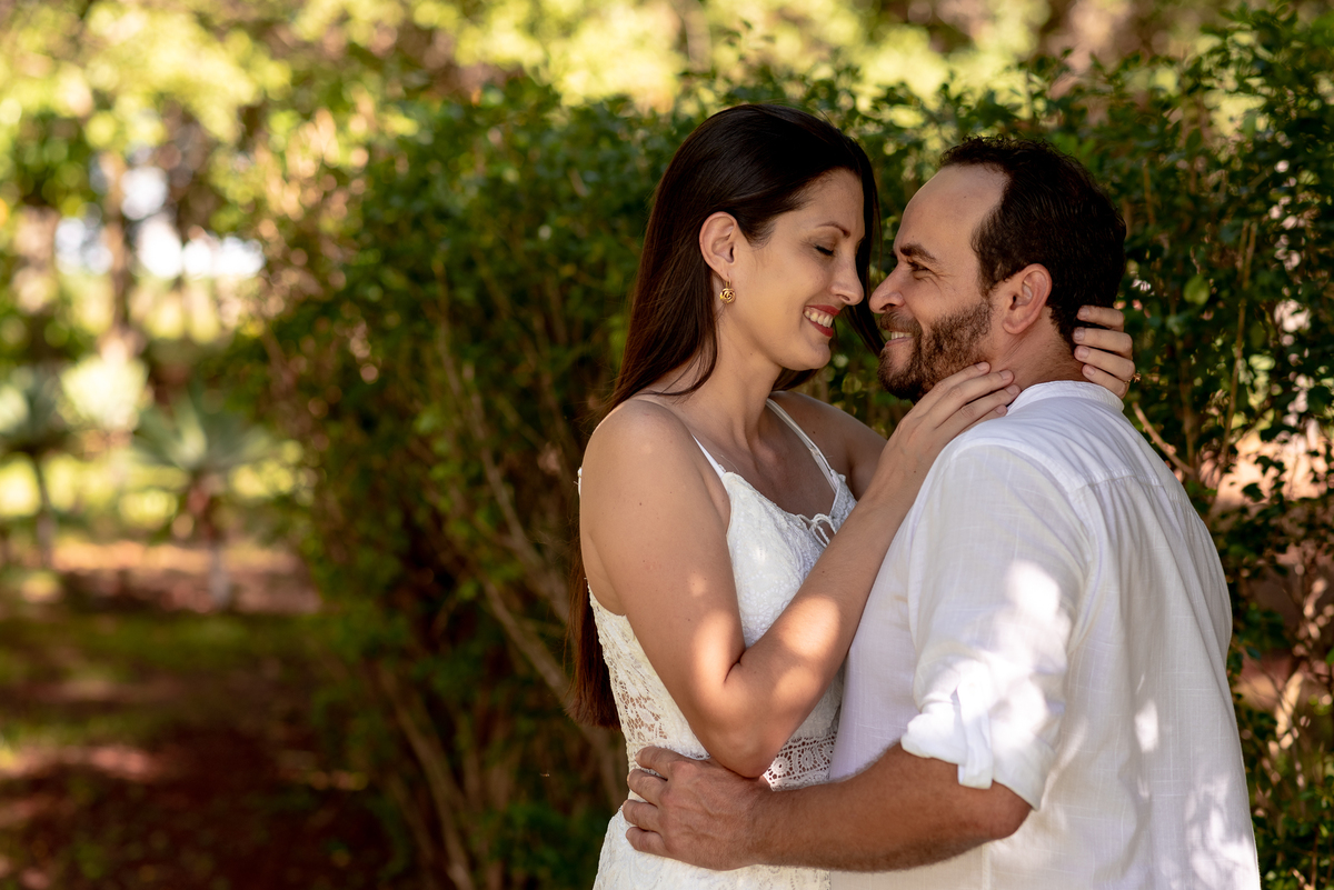 ENSAIO PRÉ-WEDDING EM LANCHA ITAPUÍ-SP | PRÉ CASAMENTO EM LANCHA MARINA POUSADA DO SOL ITAPUÍ-SP |  ENSAIO DE CASAL MARINA POUSADA DO SOL ITAPUÍ-SP | ENSAIO DE CASAL EM LANCHA | FOTOS CASAL NO POR DO SOL | FOTOGRAFO DE CASAMENTO BAURU-SP | FOTOGRAFO EM BA
