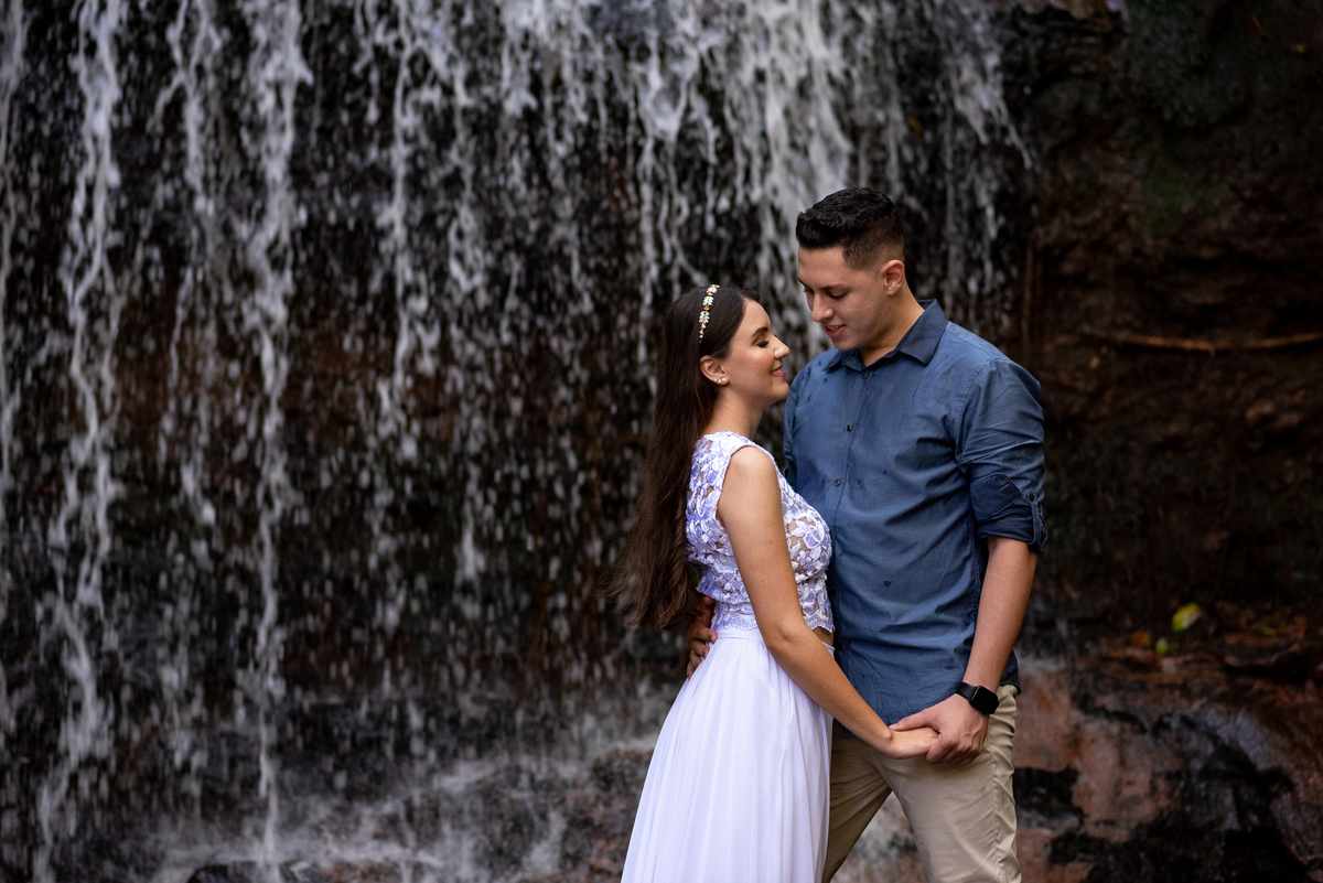 pré wedding, ensaio pré casamento, Gavea pousada, por do sol na gavea pousada, ensaio pré-wedding Gavea pousda, Fotografo de Casamento em bauru, fotografo de casamento em marilia, fotografo de casamento criativo