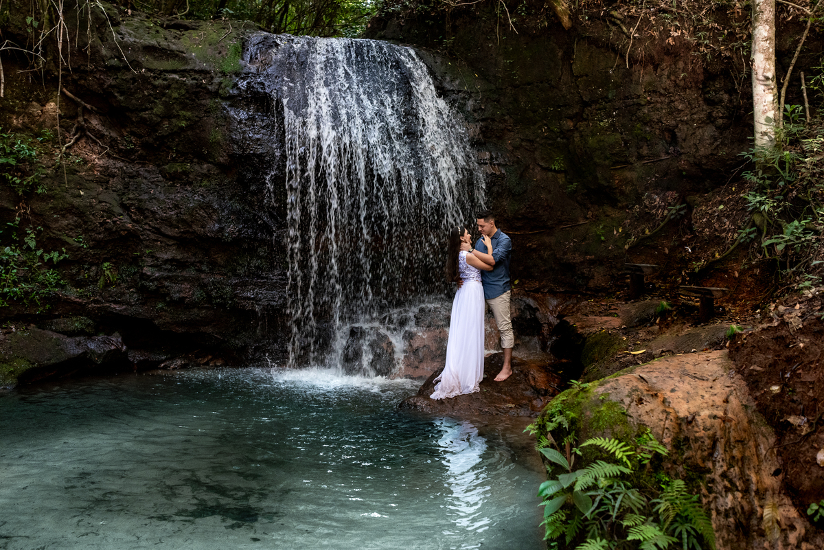 pré wedding, ensaio pré casamento, Gavea pousada, por do sol na gavea pousada, ensaio pré-wedding Gavea pousda, Fotografo de Casamento em bauru, fotografo de casamento em marilia, fotografo de casamento criativo