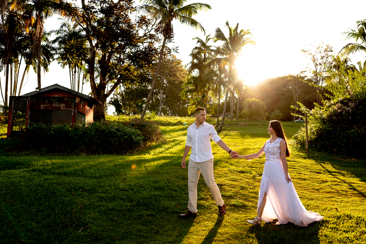 pré wedding, ensaio pré casamento, Gavea pousada, por do sol na gavea pousada, ensaio pré-wedding Gavea pousda, Fotografo de Casamento em bauru, fotografo de casamento em marilia, fotografo de casamento criativo