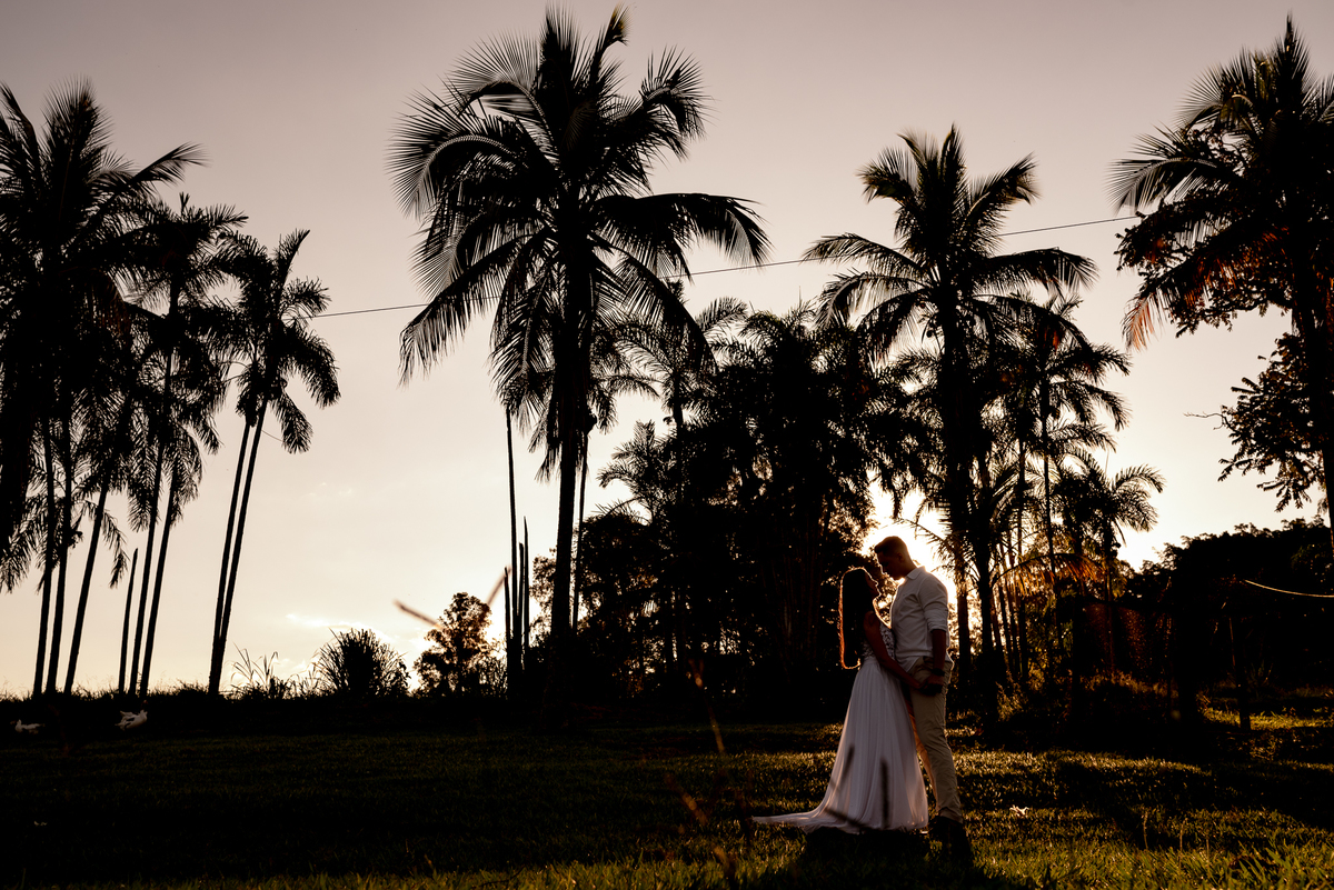 pré wedding, ensaio pré casamento, Gavea pousada, por do sol na gavea pousada, ensaio pré-wedding Gavea pousda, Fotografo de Casamento em bauru, fotografo de casamento em marilia, fotografo de casamento criativo