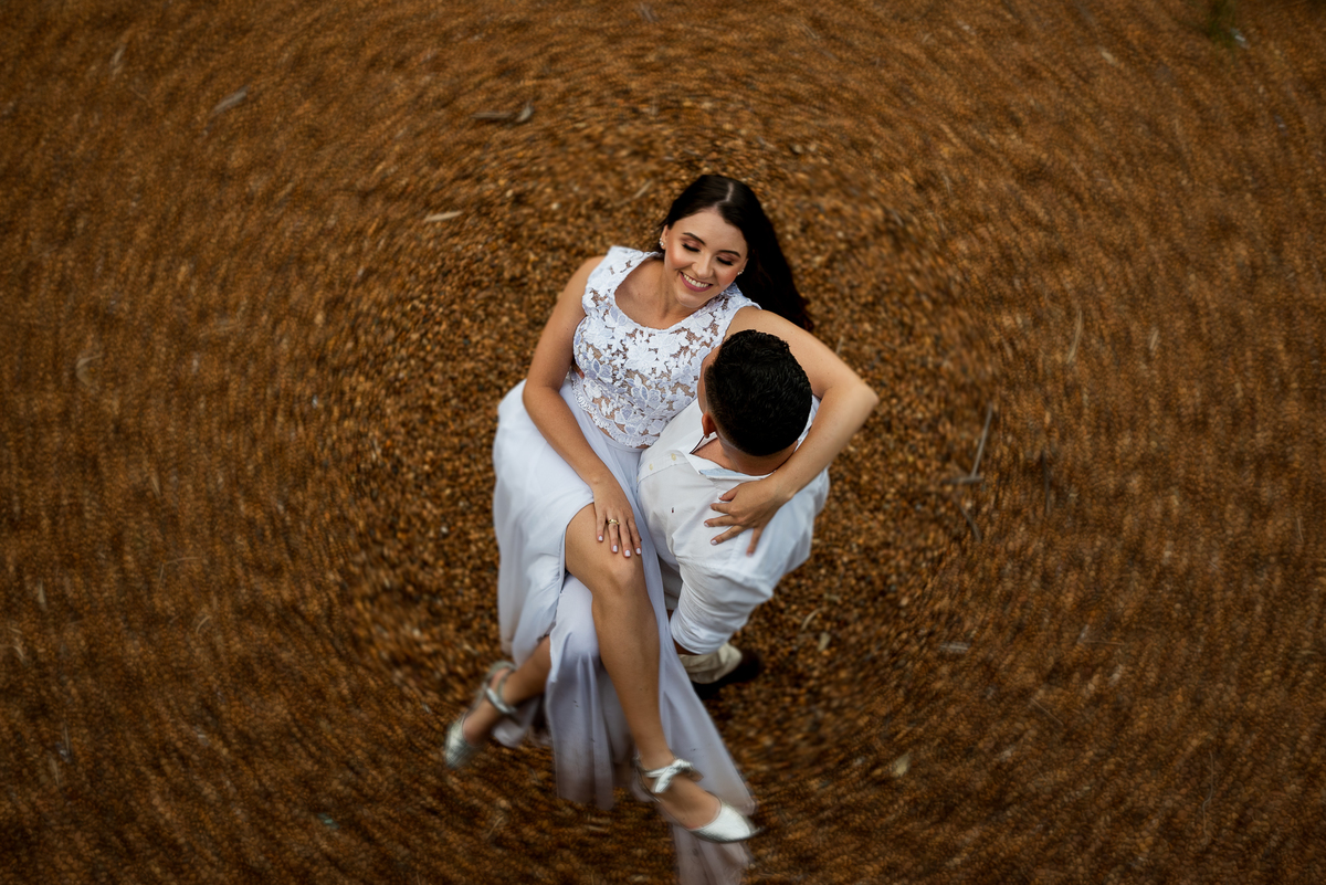 pré wedding, ensaio pré casamento, Gavea pousada, por do sol na gavea pousada, ensaio pré-wedding Gavea pousda, Fotografo de Casamento em bauru, fotografo de casamento em marilia, fotografo de casamento criativo