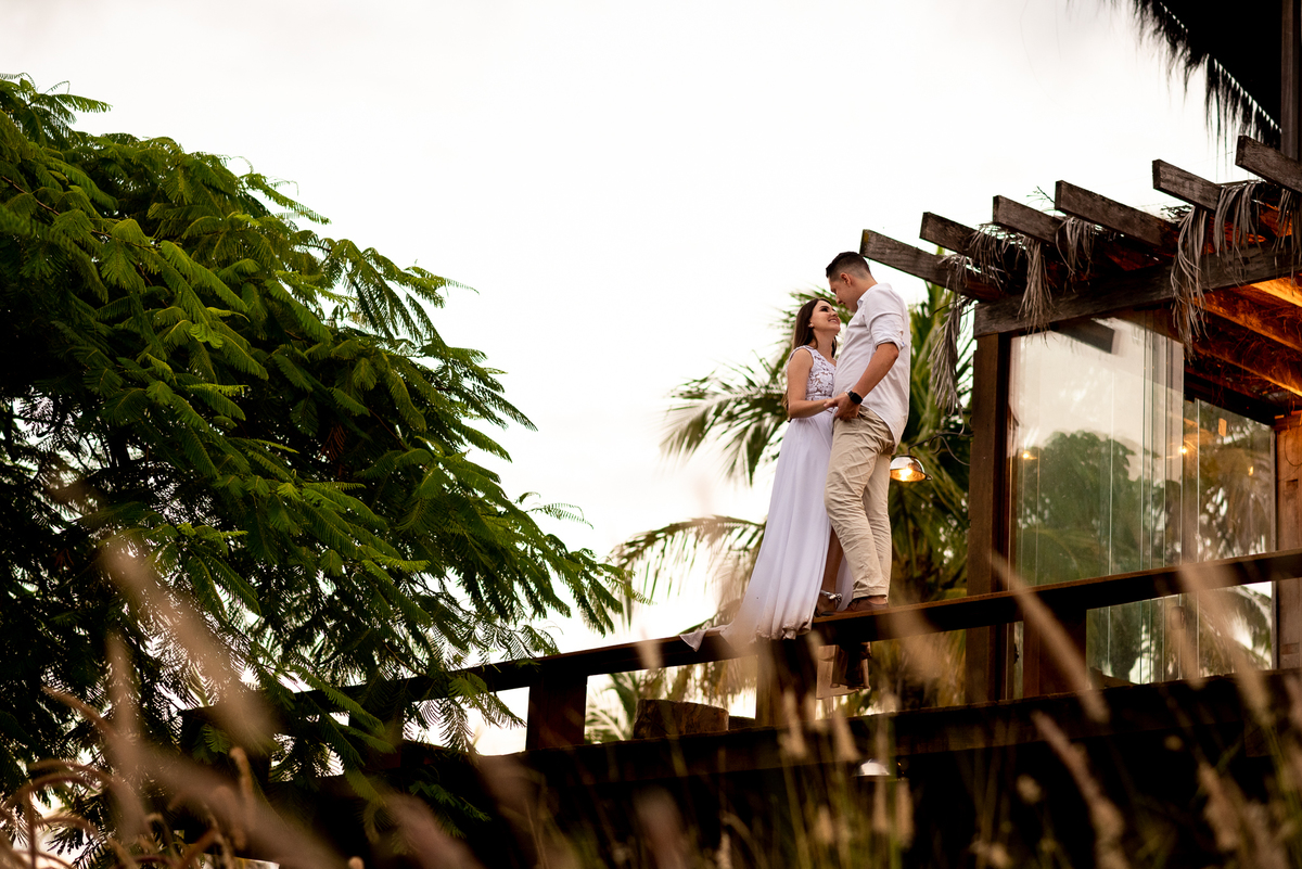 pré wedding, ensaio pré casamento, Gavea pousada, por do sol na gavea pousada, ensaio pré-wedding Gavea pousda, Fotografo de Casamento em bauru, fotografo de casamento em marilia, fotografo de casamento criativo