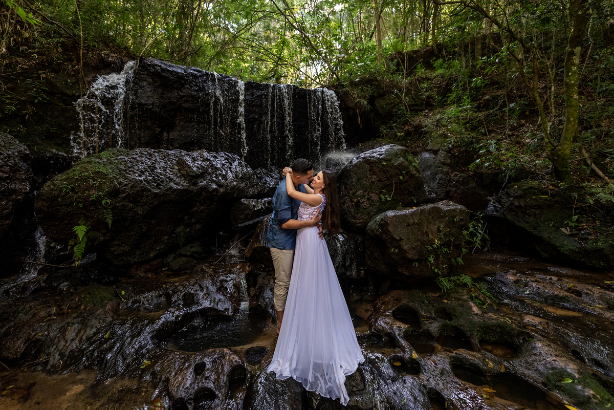 pré wedding, ensaio pré casamento, Gavea pousada, por do sol na gavea pousada, ensaio pré-wedding Gavea pousda, Fotografo de Casamento em bauru, fotografo de casamento em marilia, fotografo de casamento criativo