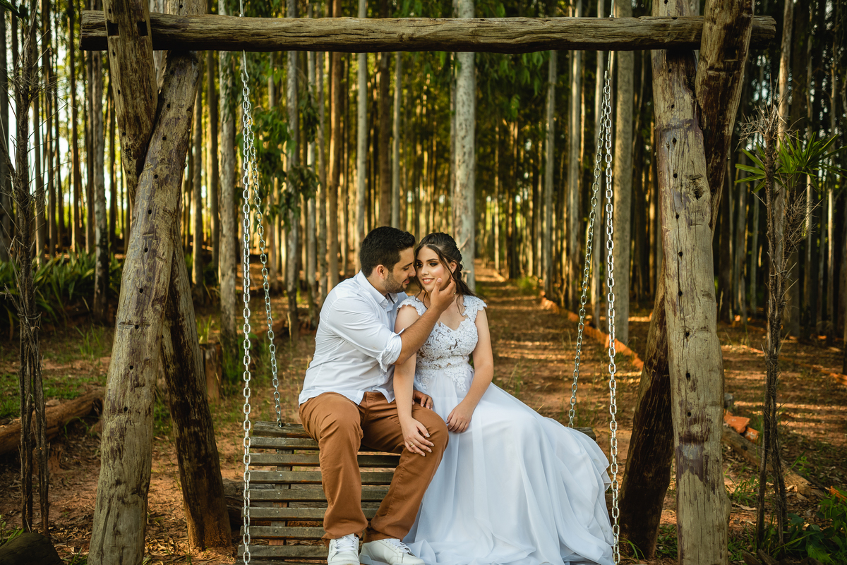 pré wedding, ensaio pré casamento, Espaço Light Piratininga, por do sol , ensaio pré-wedding espaço Piratininga, Fotografo de Casamento em bauru, fotografo de casamento em marilia, fotografo de casamento criativo
