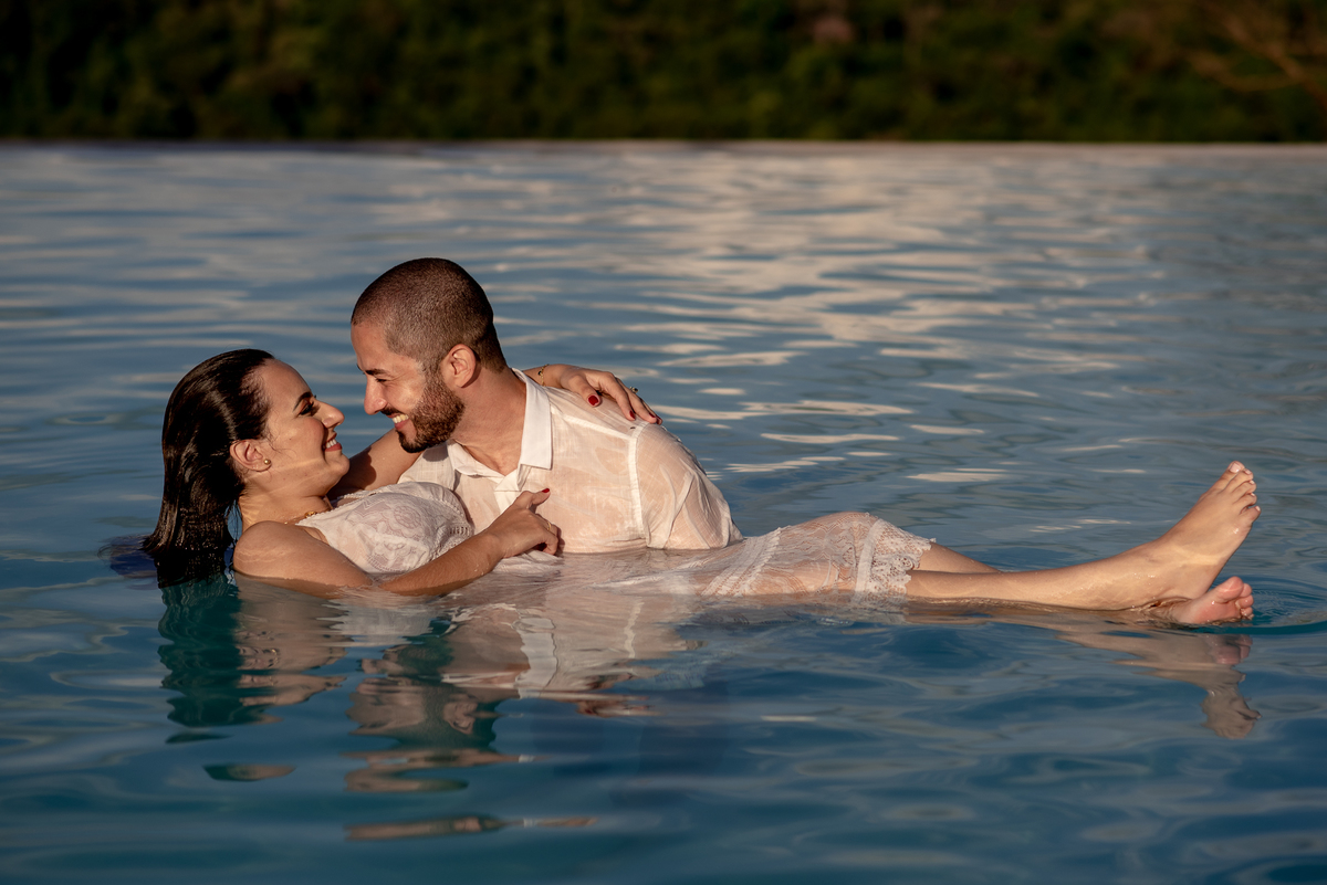ENSAIO PRÉ-WEDDING RECANTO DAS CACHOEIRAS EM BROTAS-SP | PRÉ CASAMENTO RECANTO DAS CACHOEIRAS BROTAS-SP |  ENSAIO DE CASAL BROTAS-SP | ENSAIO DE CASAL RECANTO DAS CACHOEIRAS | FOTOS CASAL NO POR DO SOL | FOTOGRAFO DE CASAMENTO BAURU-SP | FOTOGRAFO EM BAUR