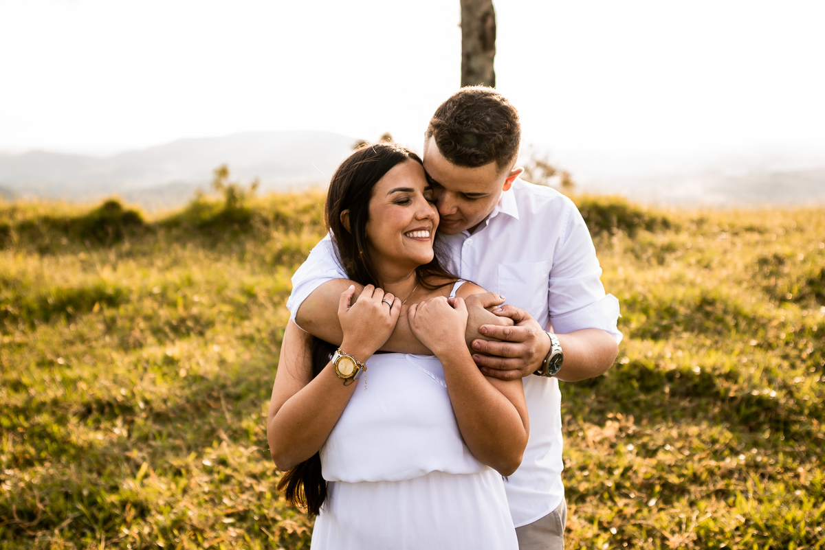 ENSAIO PRÉ-WEDDING GIGANTE ADORMECIDO | PRÉ CASAMENTO PARDINHO-SP |  ENSAIO DE CASAL PRÉ WEDDING | ENSAIO DE CASAL | FOTOS CASAL NO NASCER DO SOL  | FOTOGRAFO DE CASAMENTO BAURU-SP | FOTOGRAFO EM BAURU-SP | ENSAIO PRÉ WEDDING NO NASCER DO   | ENSAIO CASAL