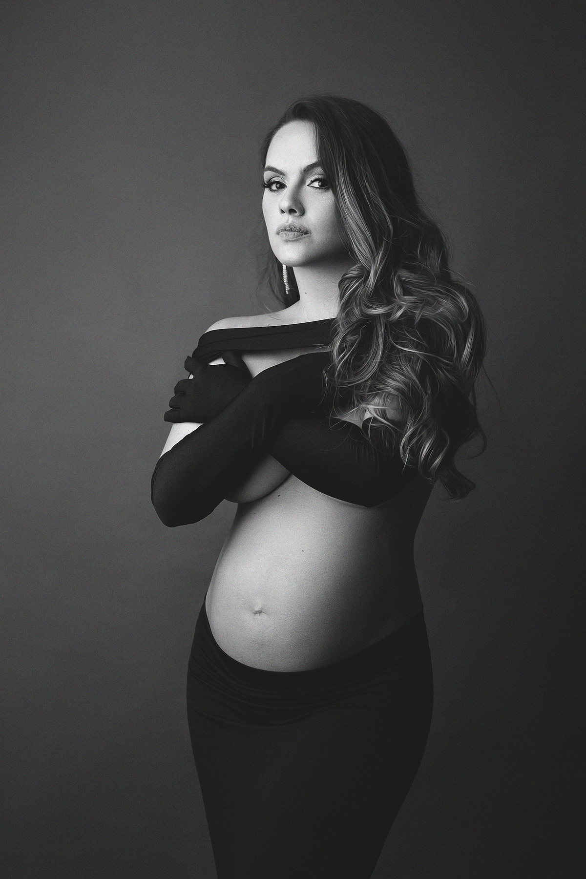 Ensaio Gestante preto e branco em estúdio em Belo Horizonte
