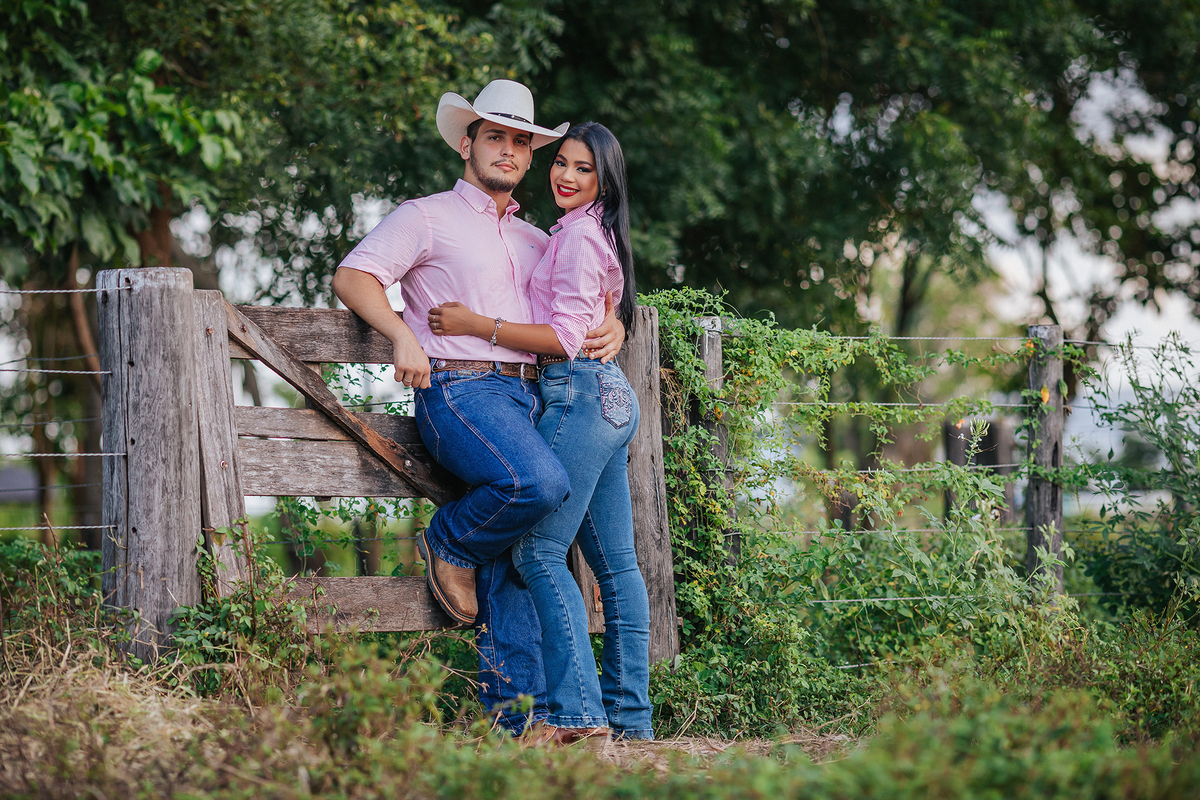 ensaio, feminino, cowntry, fazenda, casal, ensaiofeminino, moda, flaviomarques, fotografias, xinguara, sensual, fazenda, fotografia, aniversario, fax, xinguara