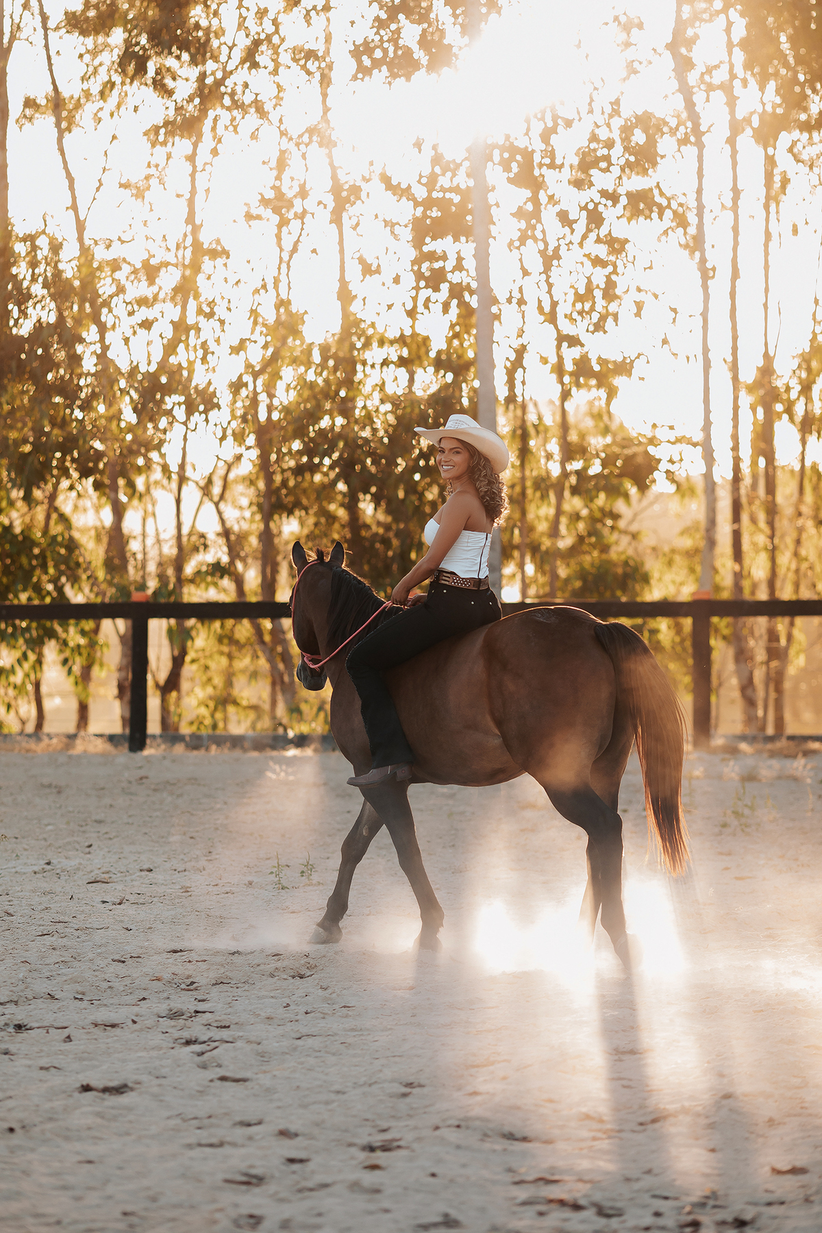 ensaio, cowntry, feminino, thalia, brasil, xinguara, pará, flavio, marques, fotografo, casamentos, ensaio, aniversário, cowntry, moda, fazenda, cavalgada, fax2023, flaviomarquesfotografias, thaliabrasil