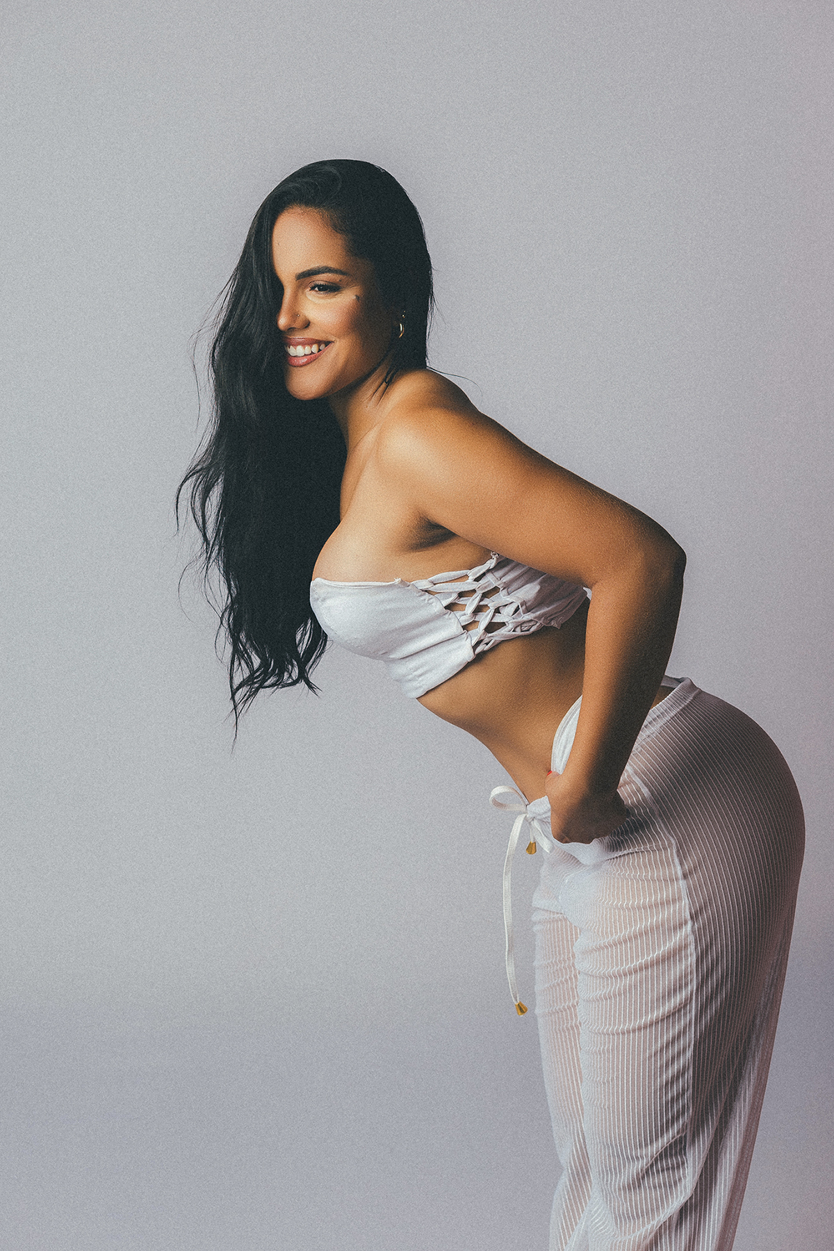 carol, queiroz, ensaio, sensual, feminino, estudio, xinguara, fotos, flaviomarquesfotografias, ensaios, criativos, luz, sensual, lingerie, silicone, peitos, look