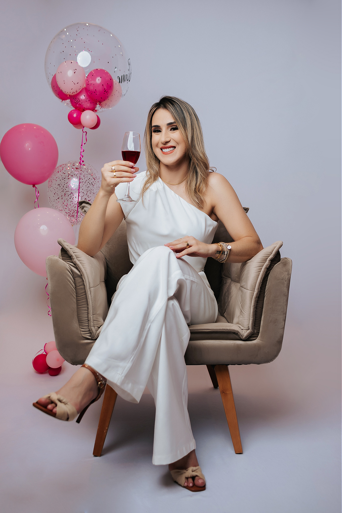 ensaio, feminino, fotos, criativa, xinguara, luz, rosa, balão, aniversaio,  juliane, flaviomarques, fotografias, casamento, mulheres