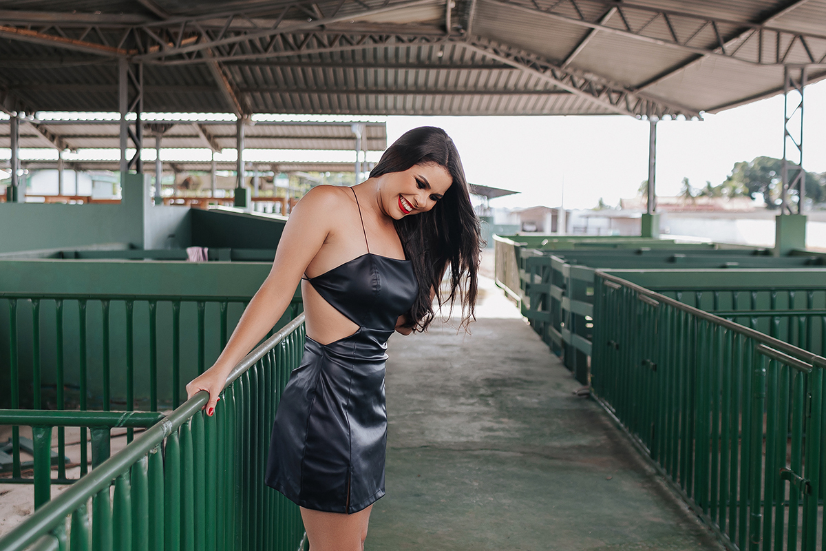 carol, queiroz, ensaio, sensual, feminino, estudio, xinguara, fotos, flaviomarquesfotografias, ensaios, criativos, luz, sensual, lingerie, silicone, peitos, look