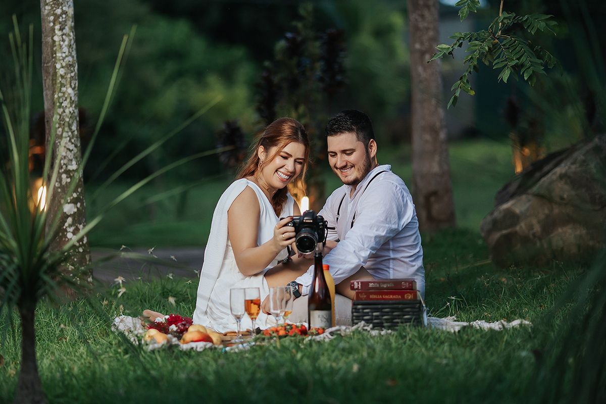 ensaio, casal, casamento, pré-casamento, noivos, vestido, maquiagem, paisagem, matinha, eventos, xinguara, flavio, marques, fotografias, fotografo, flaviomarquesfotografias, amor, familia, sorriso, casal, verde, xinguara, pará