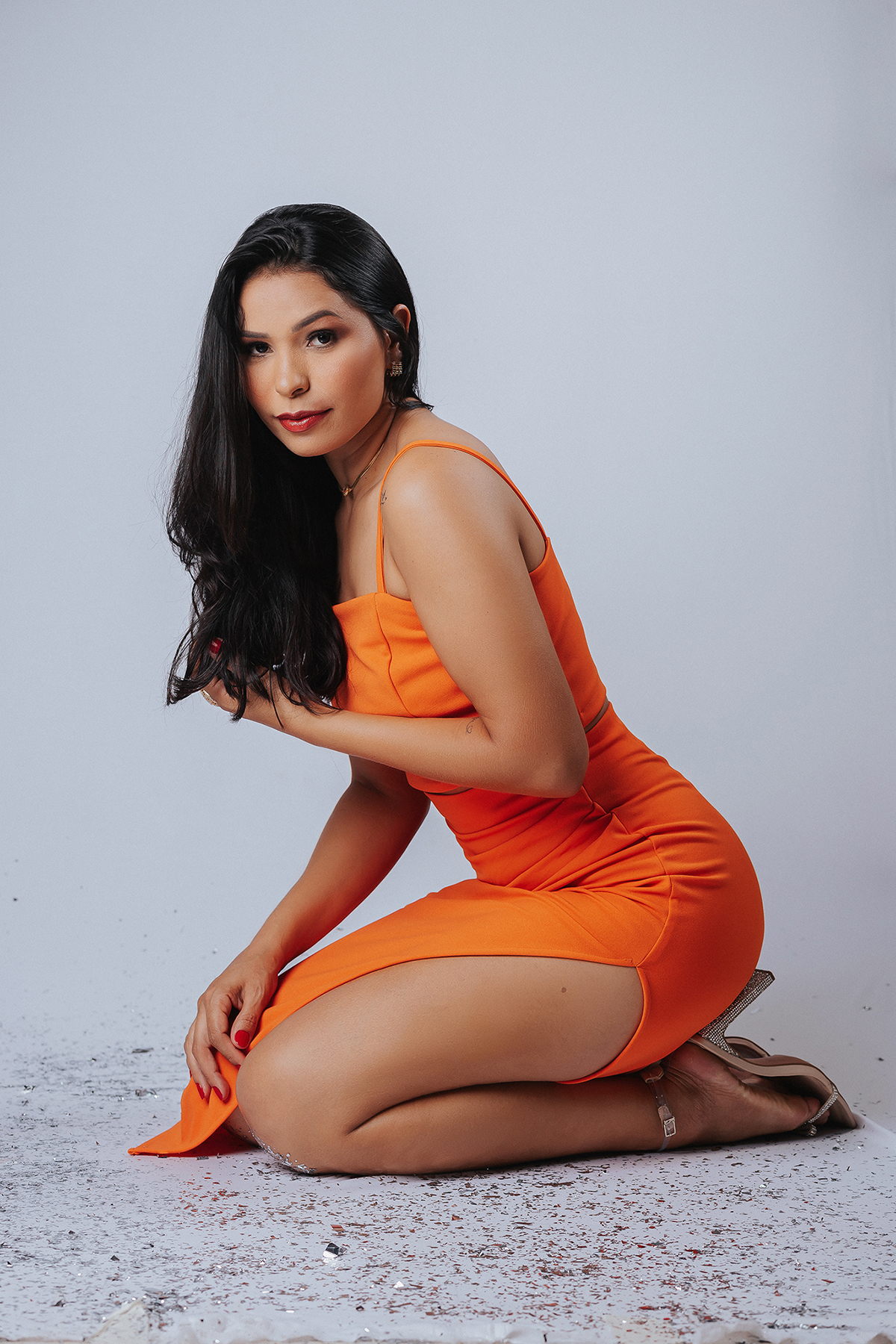 Alyne, aniversario, estudio, minimalista, fotos, criativas, xinguara, flavio, marques, fotografias, estudio, home, office, maquiagem, make, tutorial, fotos, criativas,