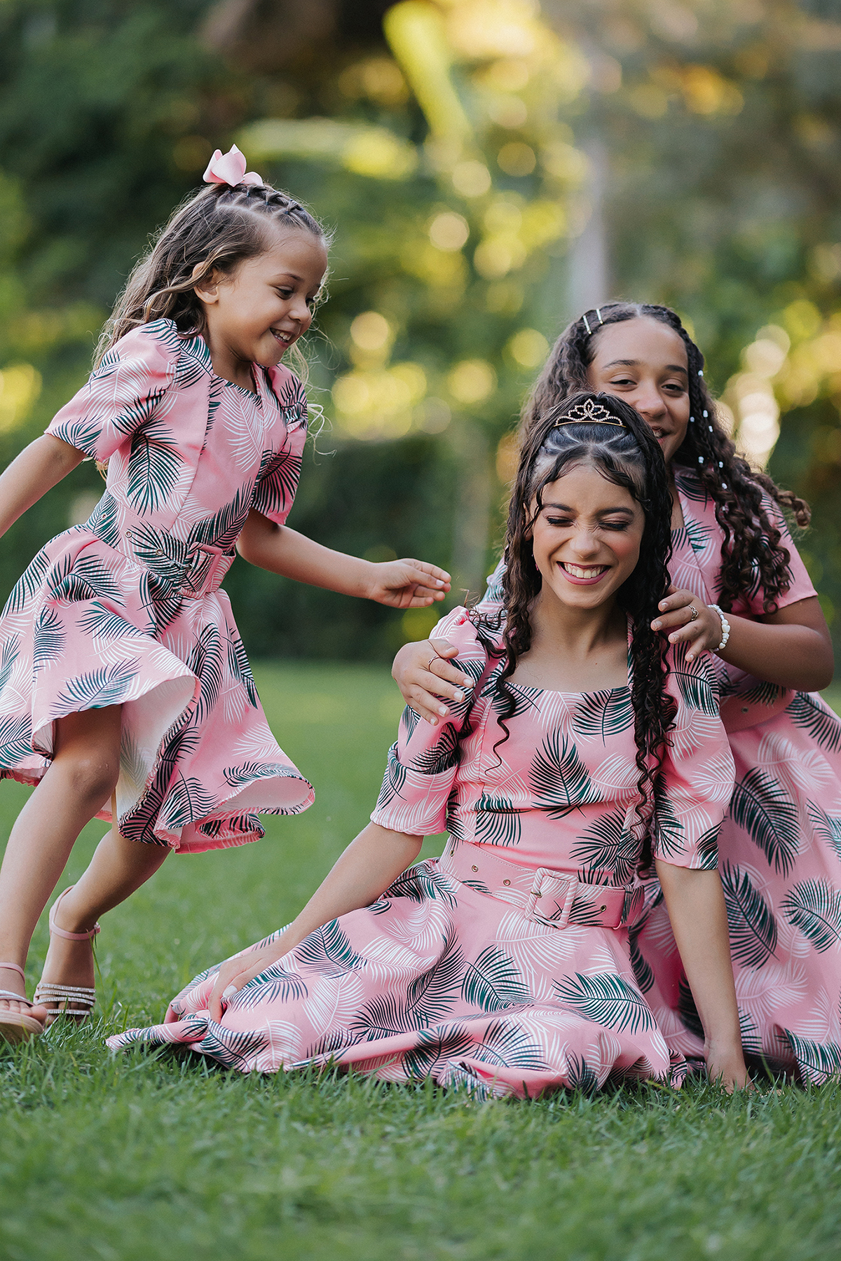 ensaio feminino, fotografia feminina, retratos femininos, ensaio intimista, empoderamento feminino, fotos ao ar livre, sessão de fotos criativa, ensaio de moda, book feminino, estilo pessoal, beleza natural, poses femininas, flavio, marques, fotografia