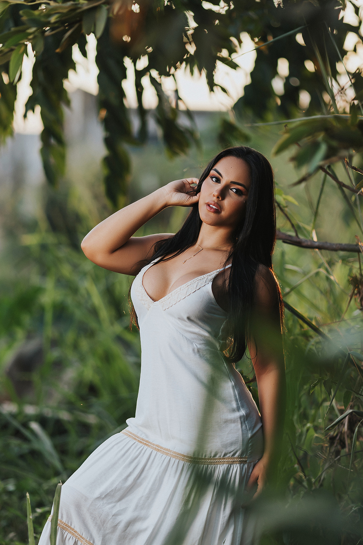 ensaio feminino, fotografia feminina, retratos femininos, ensaio intimista, empoderamento feminino, fotos ao ar livre, sessão de fotos criativa, ensaio de moda, book feminino, estilo pessoal, beleza natural, poses femininas, fotografia artística, autoesti