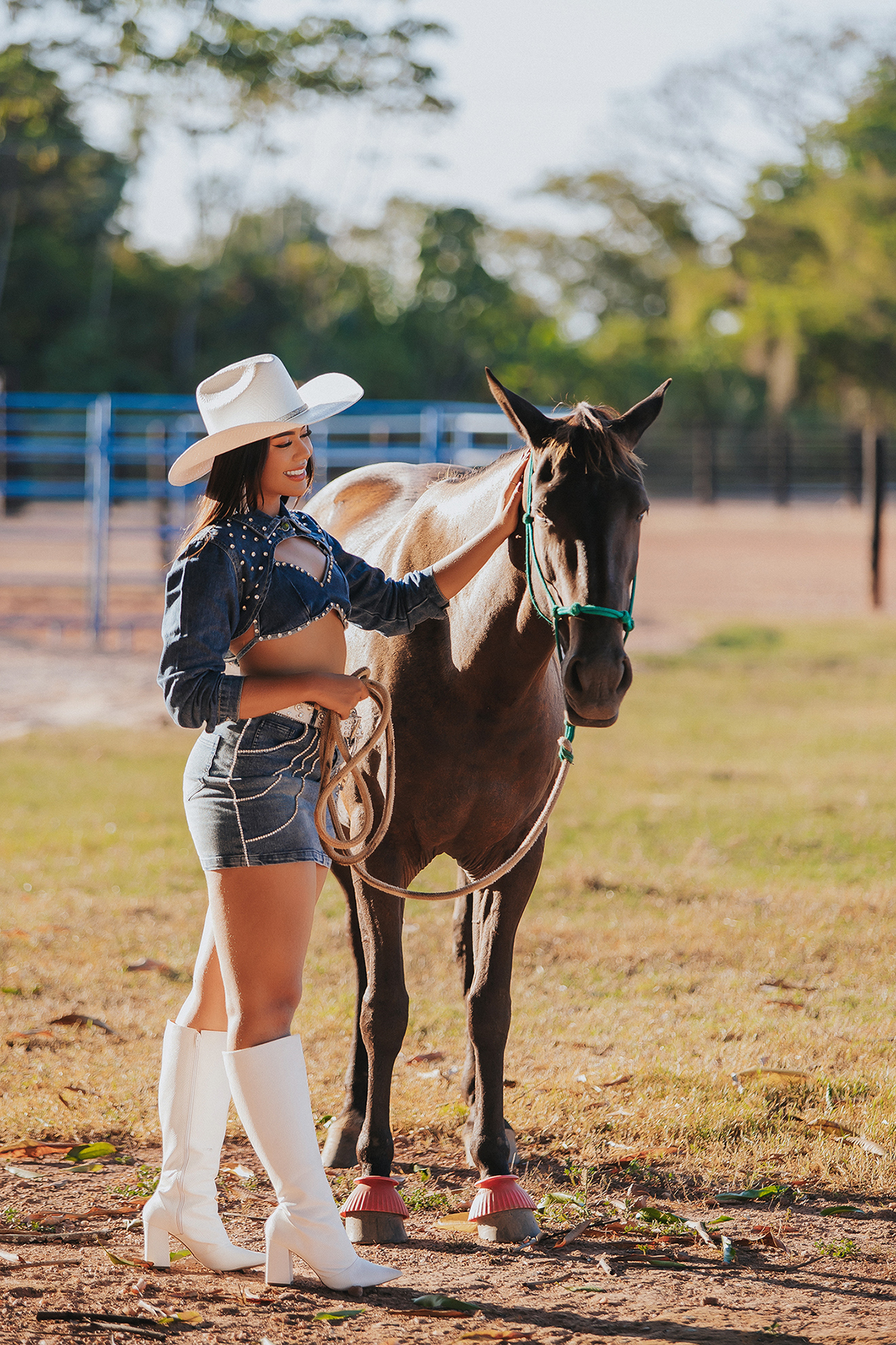 jhenyfer, vitória, ensaio, xinguara, fotos, criativas, flaviomarquesfotografias, fotografo, ensaio, feminino, externo, sensual, sexy, fotos, luz, natural, chapeu, fax, FAX2024, Rainha, fax, xinguara