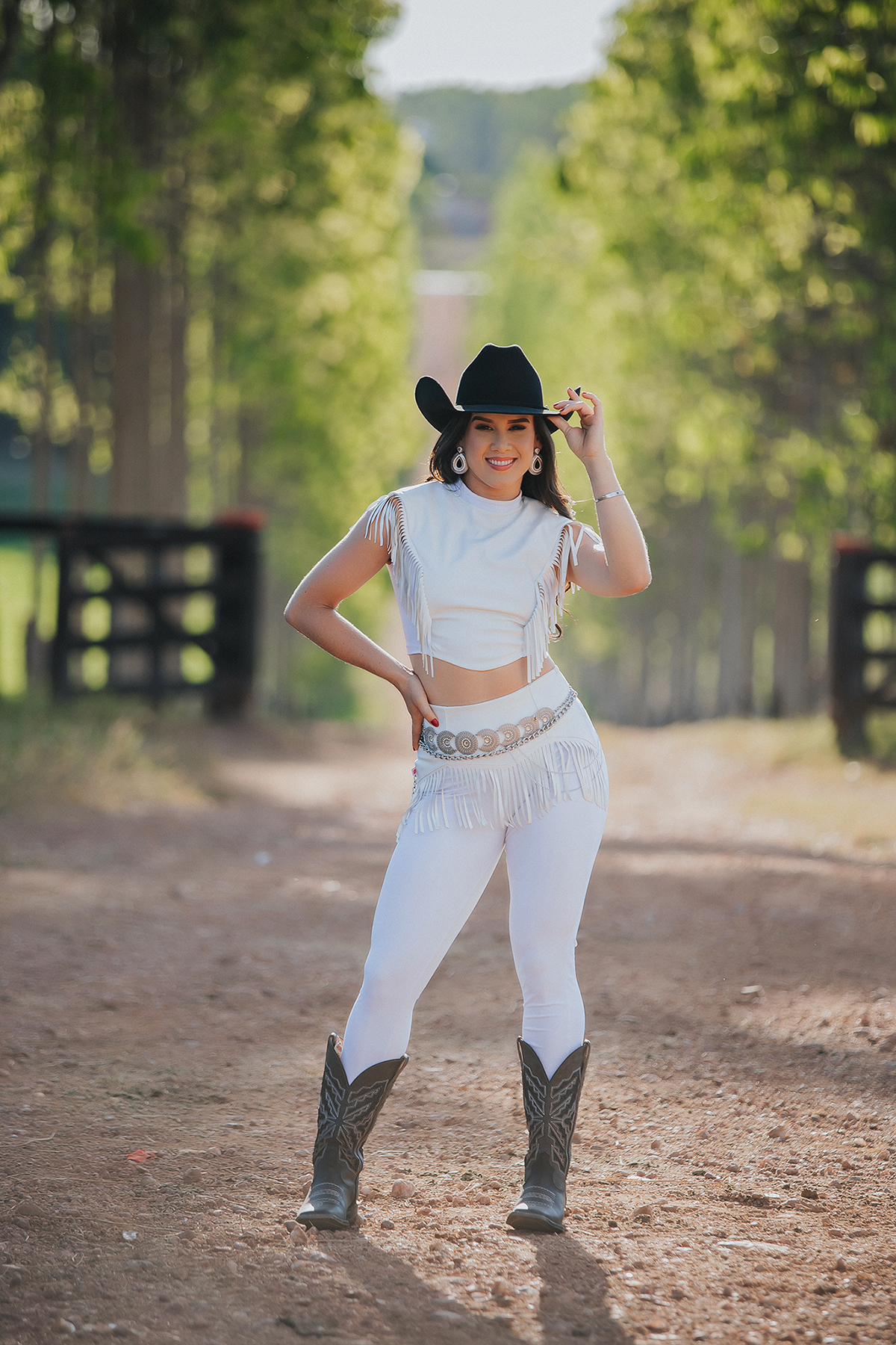 alline, teixeira, ensaio, fotográfico, xinguara, flaviomarques, fotografias, sensual, country, mulher, sexy, cavalos, fim do dia, por do sol, sol, verão, rainha, fax, 2024