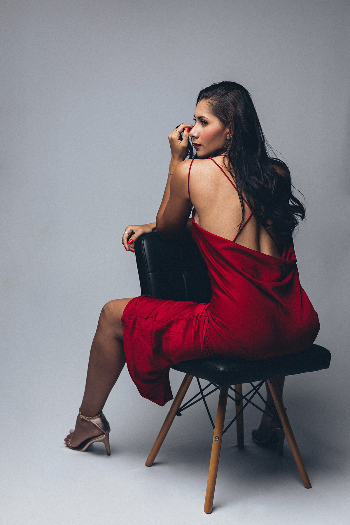 karen, giselly, ensaio, sensual, feminino, xinguara, flaviomarques, fotografias, xinguara, fotos, flavio, fotografo, feminino, ensaio, sensual, fotos, mulhers, aniversário, balões, cabelo, vestido, vermelho