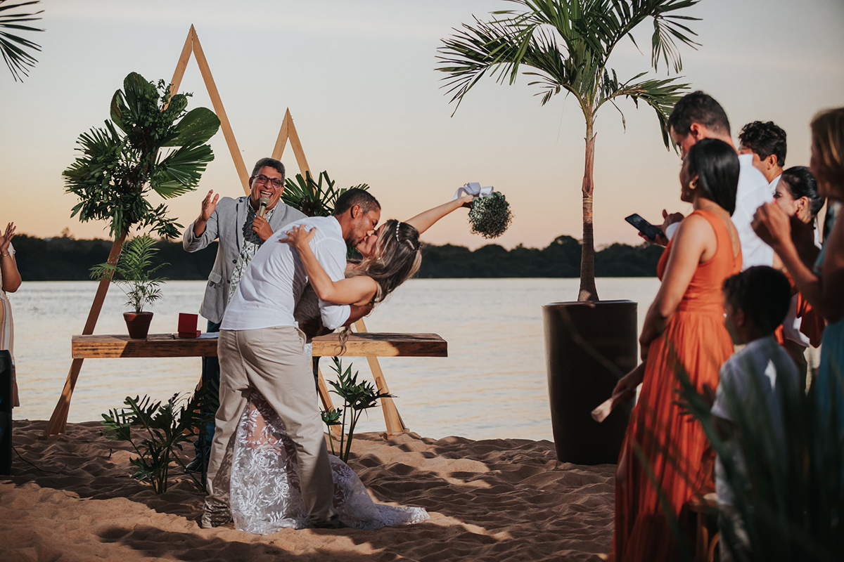 casamento, barbara, klezio, pontão, xinguara, são, josé, fotos, praia, casamento, flaviomarquesfotografias, ensaio, noiva, noivo, vestido, noiva, penteado, cabelo, maquiagem, flaviomarquesfotografias