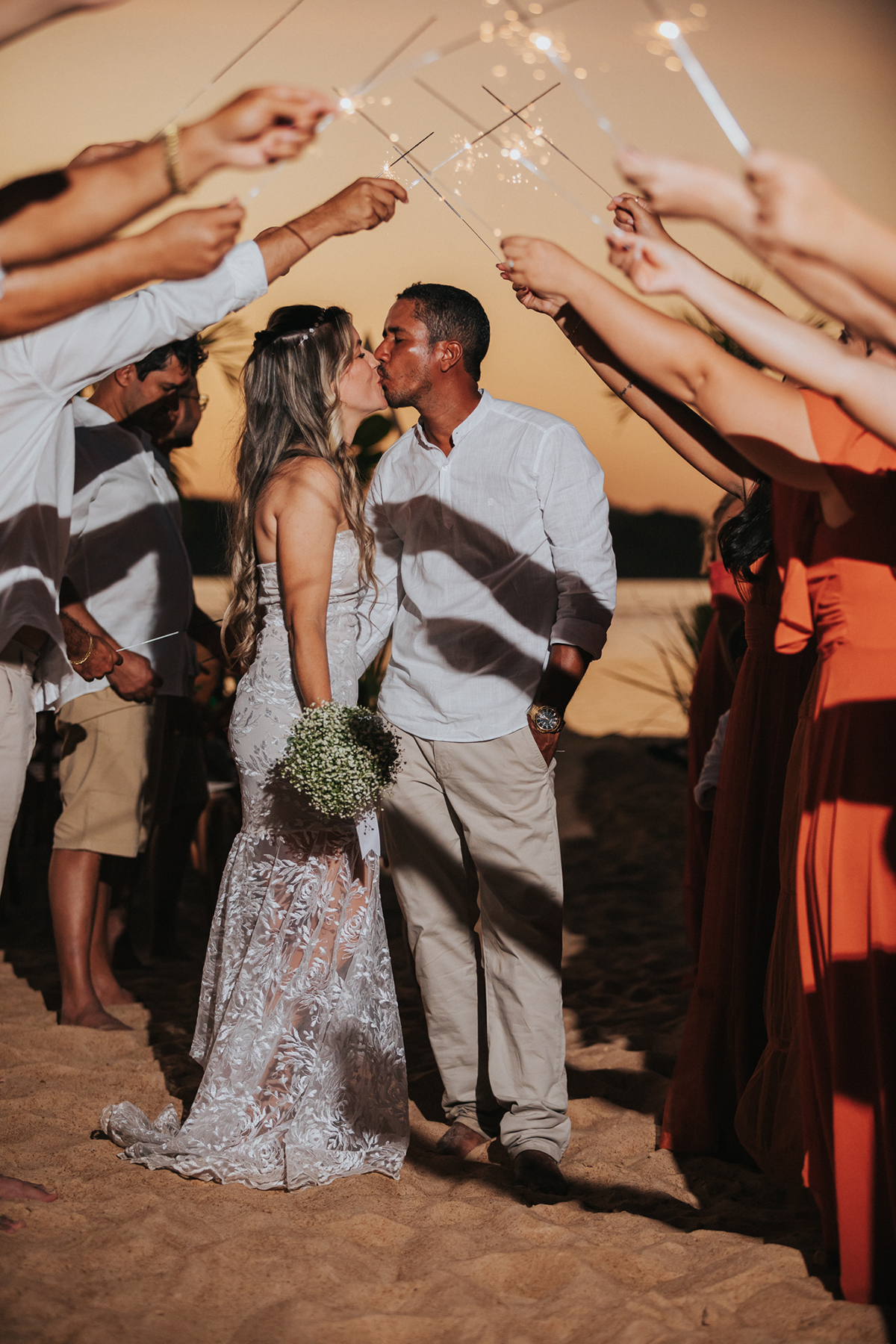 casamento, barbara, klezio, pontão, xinguara, são, josé, fotos, praia, casamento, flaviomarquesfotografias, ensaio, noiva, noivo, vestido, noiva, penteado, cabelo, maquiagem, flaviomarquesfotografias