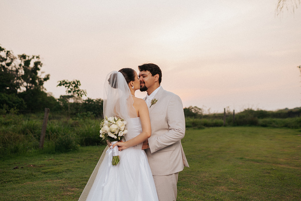 daniela, braz, casamento, vinicius, noiva, cabelo, penteado, maquiagem, fotos, wedding, casamento, flavio, marques, fotografias, flaviomarques, fotografo, casamento, pará, xinguara, tucumã, instagram, fotos, flaviomarquesfotografias