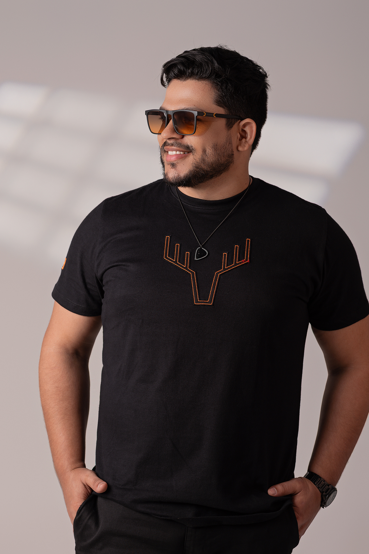 nicácio, cantor, barões do arrocha, wanderley andrade, cantor, xinguara, pará, belém, musico, musica, bar, boteco, noite, barões, forró, brega, funck, spotfy, brasil, fotógrafo, cantor, flaviomarquesfotografias