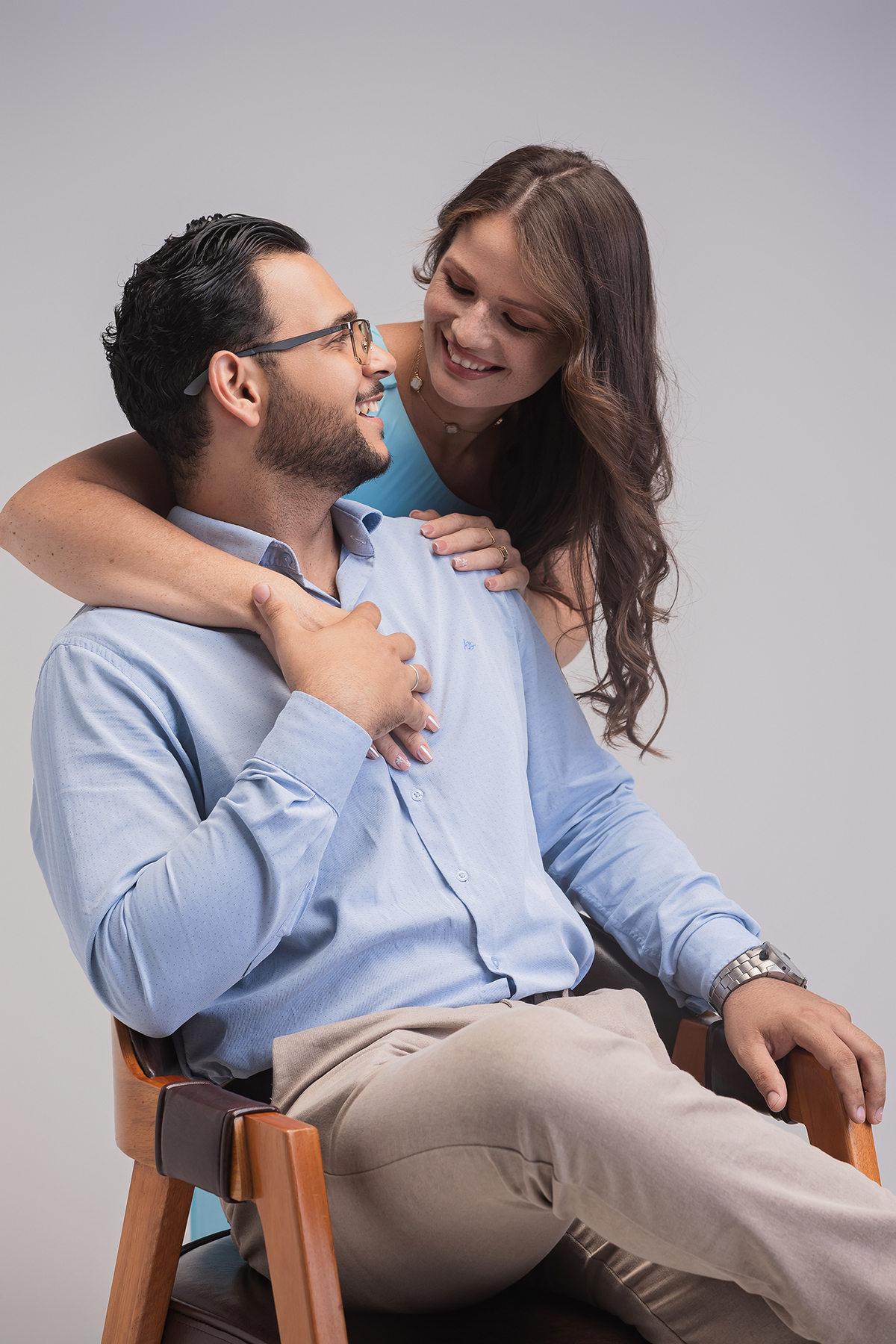 ensaio, casal, noivado, flores, estudio, ensaio noivos, noiva, flores, maquiagem, estudio, sessão fotográfica, casal, flaivomarquesfotografias, xinguara, fotografo casamento, fotografo casal, fotografo familia, fotografo