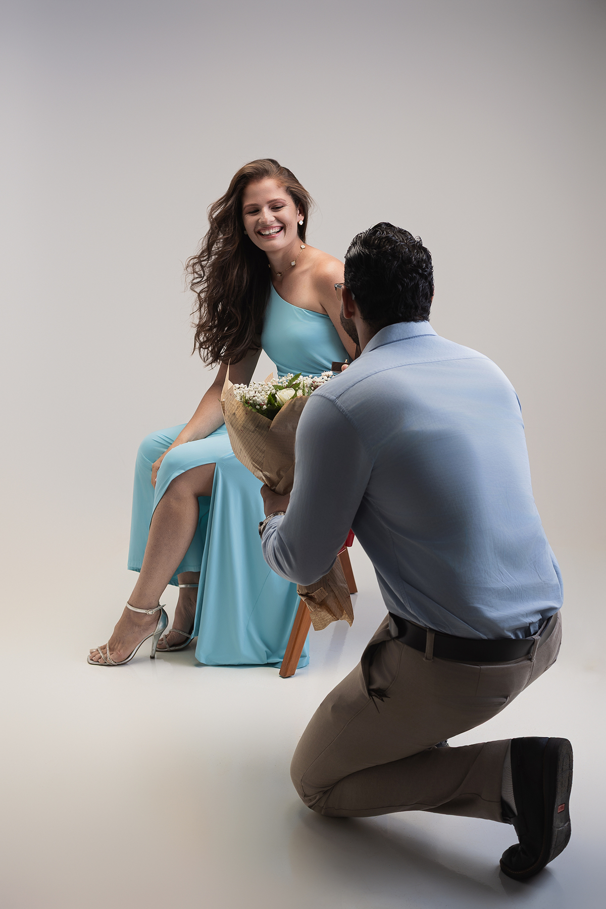 ensaio, casal, noivado, flores, estudio, ensaio noivos, noiva, flores, maquiagem, estudio, sessão fotográfica, casal, flaivomarquesfotografias, xinguara, fotografo casamento, fotografo casal, fotografo familia, fotografo