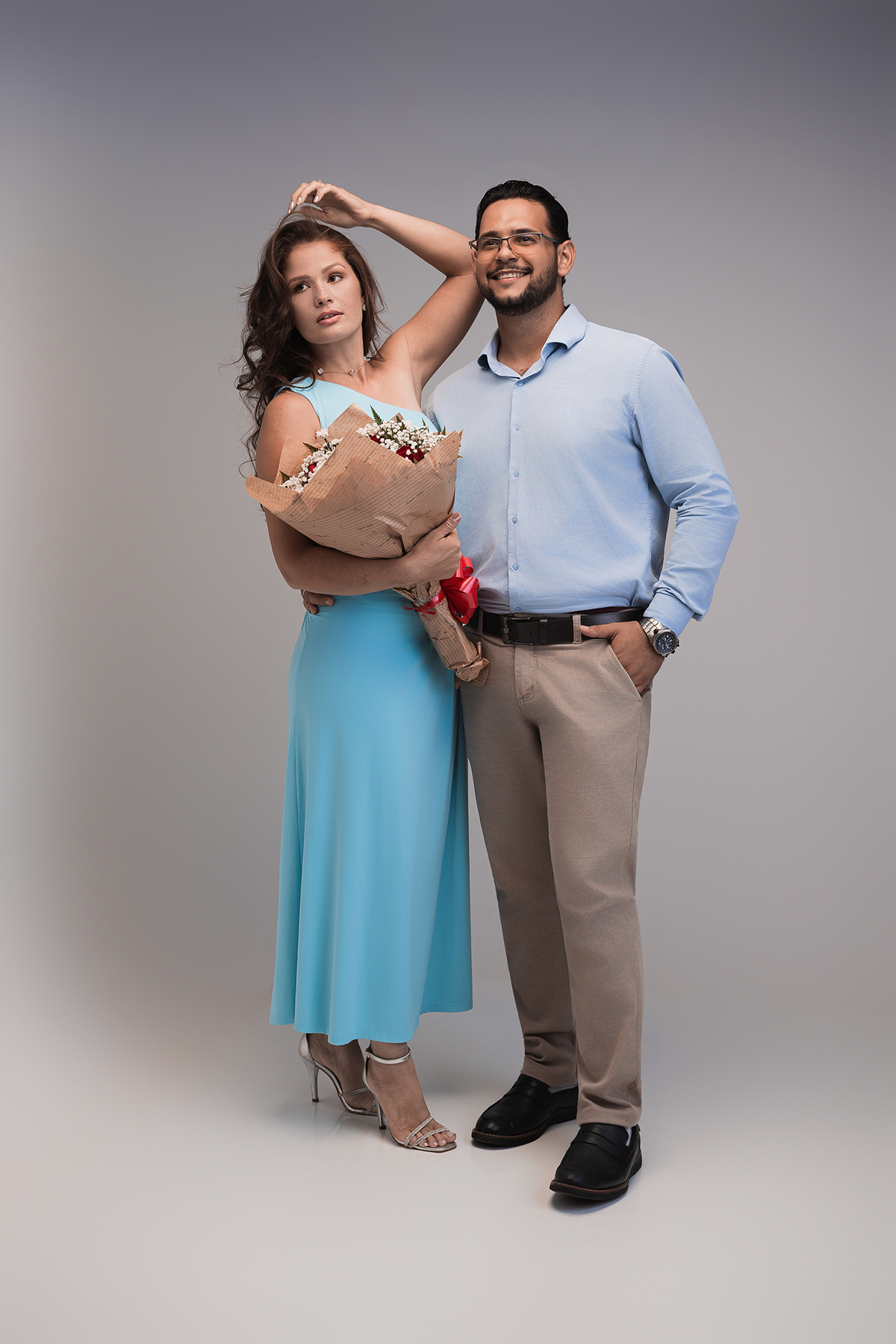 ensaio, casal, noivado, flores, estudio, ensaio noivos, noiva, flores, maquiagem, estudio, sessão fotográfica, casal, flaivomarquesfotografias, xinguara, fotografo casamento, fotografo casal, fotografo familia, fotografo