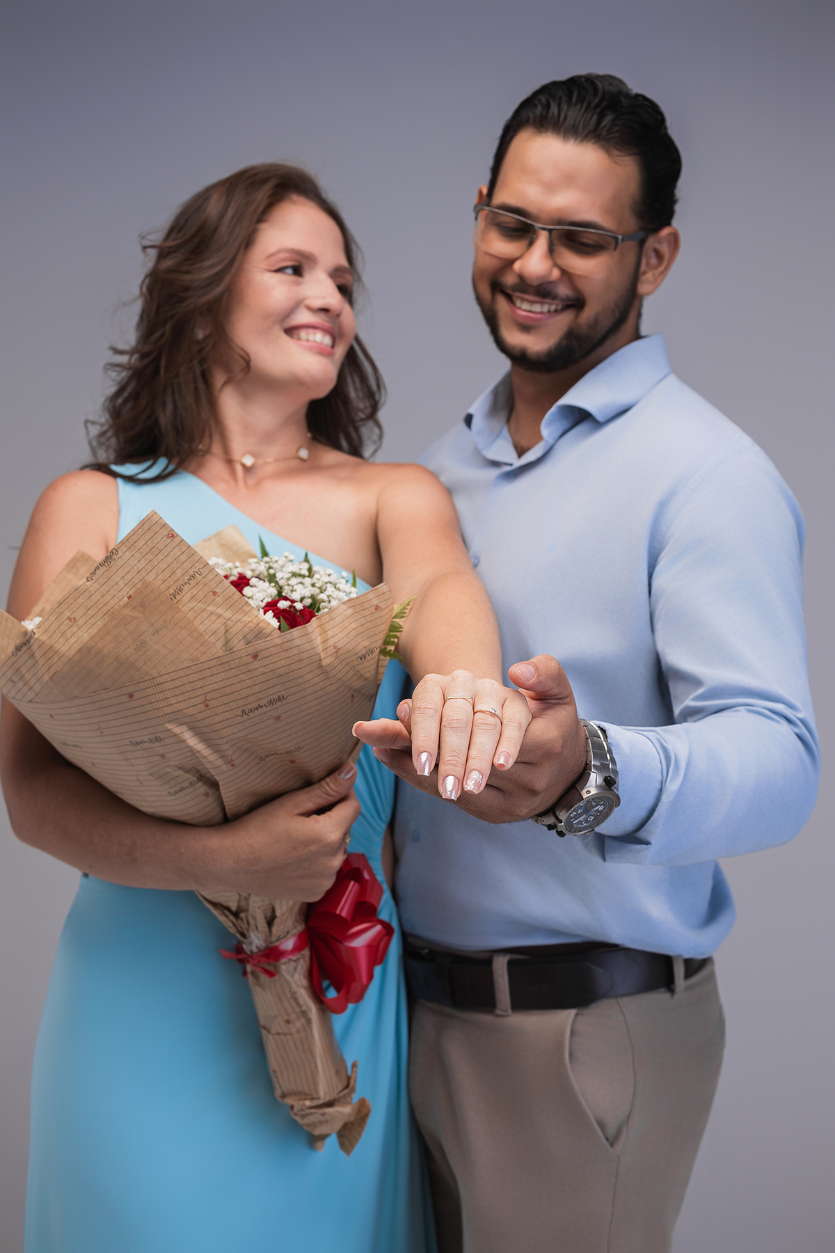 ensaio, casal, noivado, flores, estudio, ensaio noivos, noiva, flores, maquiagem, estudio, sessão fotográfica, casal, flaivomarquesfotografias, xinguara, fotografo casamento, fotografo casal, fotografo familia, fotografo